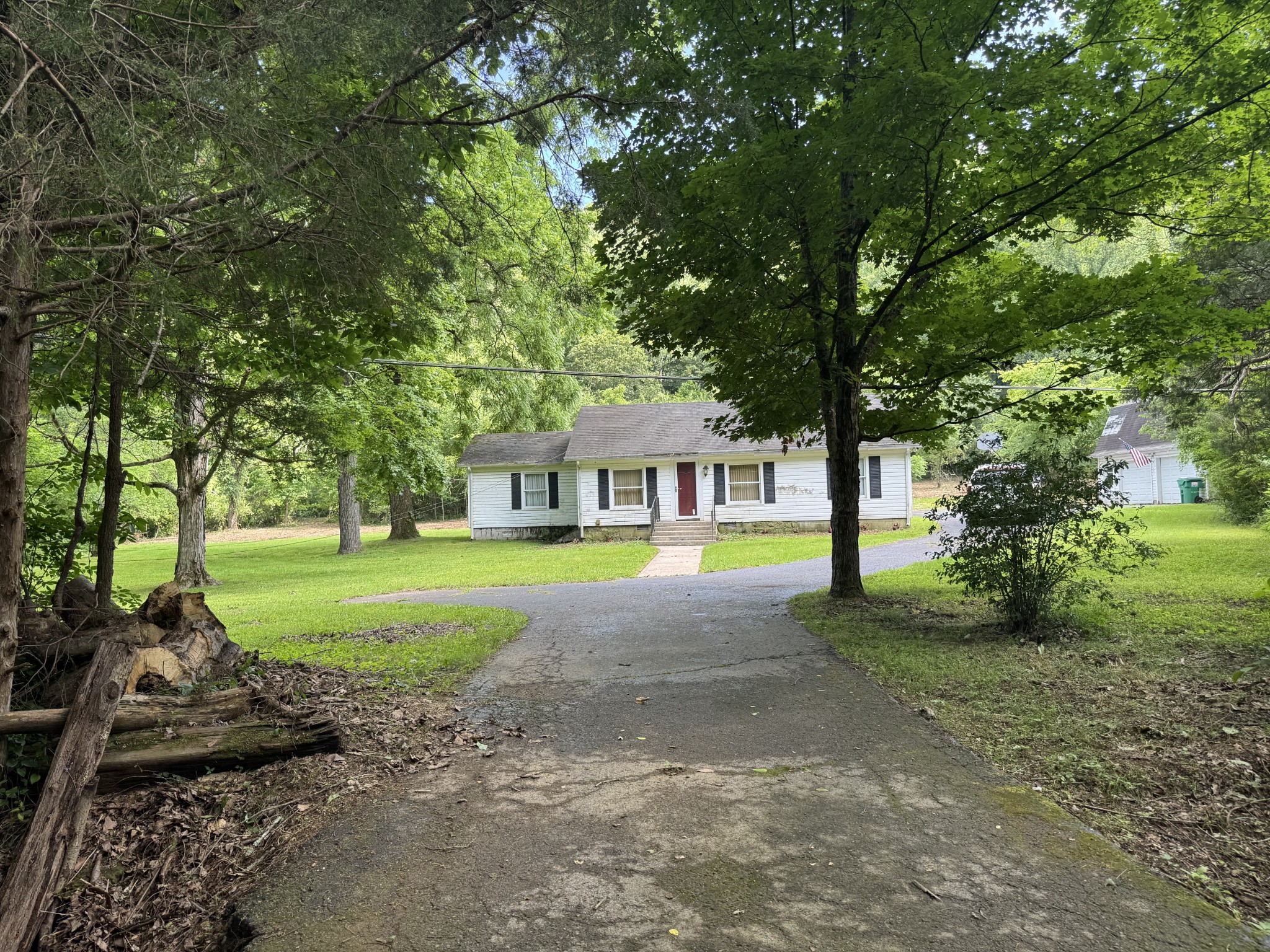 5092 Seymour Hollow Rd