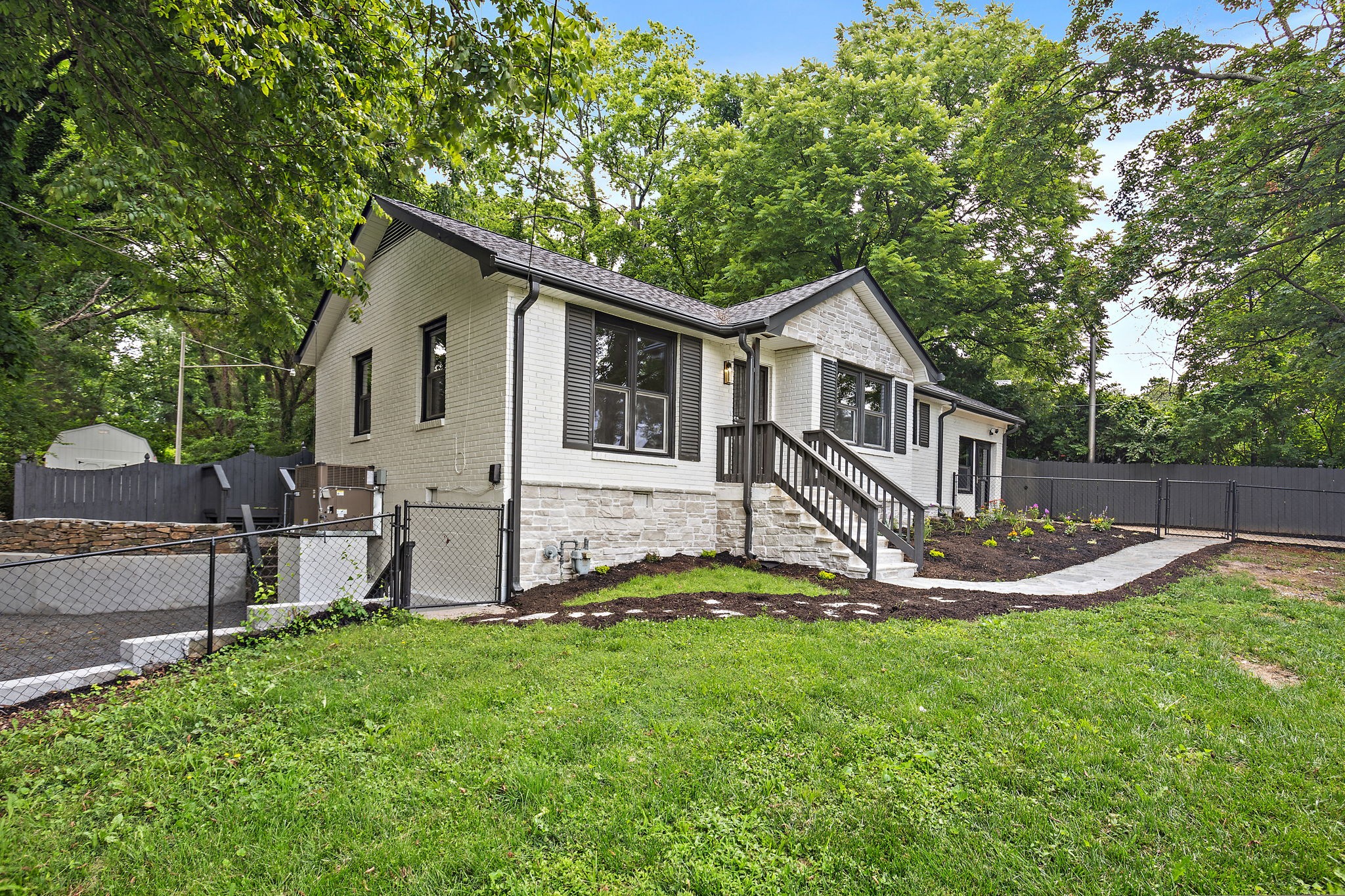 Middle Tennessee Properties 3 712 Dover Rd