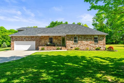 1011 Adam Ct Cottontown TN 37048