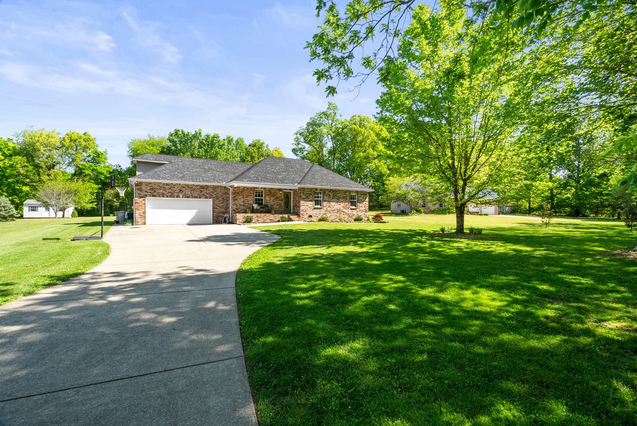 1011 Adam Ct
