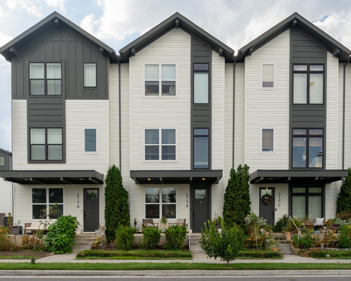 3.0-bed rental at 615b Vernon Ave