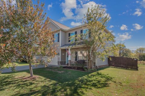 2105 Longhunter Chase Dr Spring Hill TN 37174