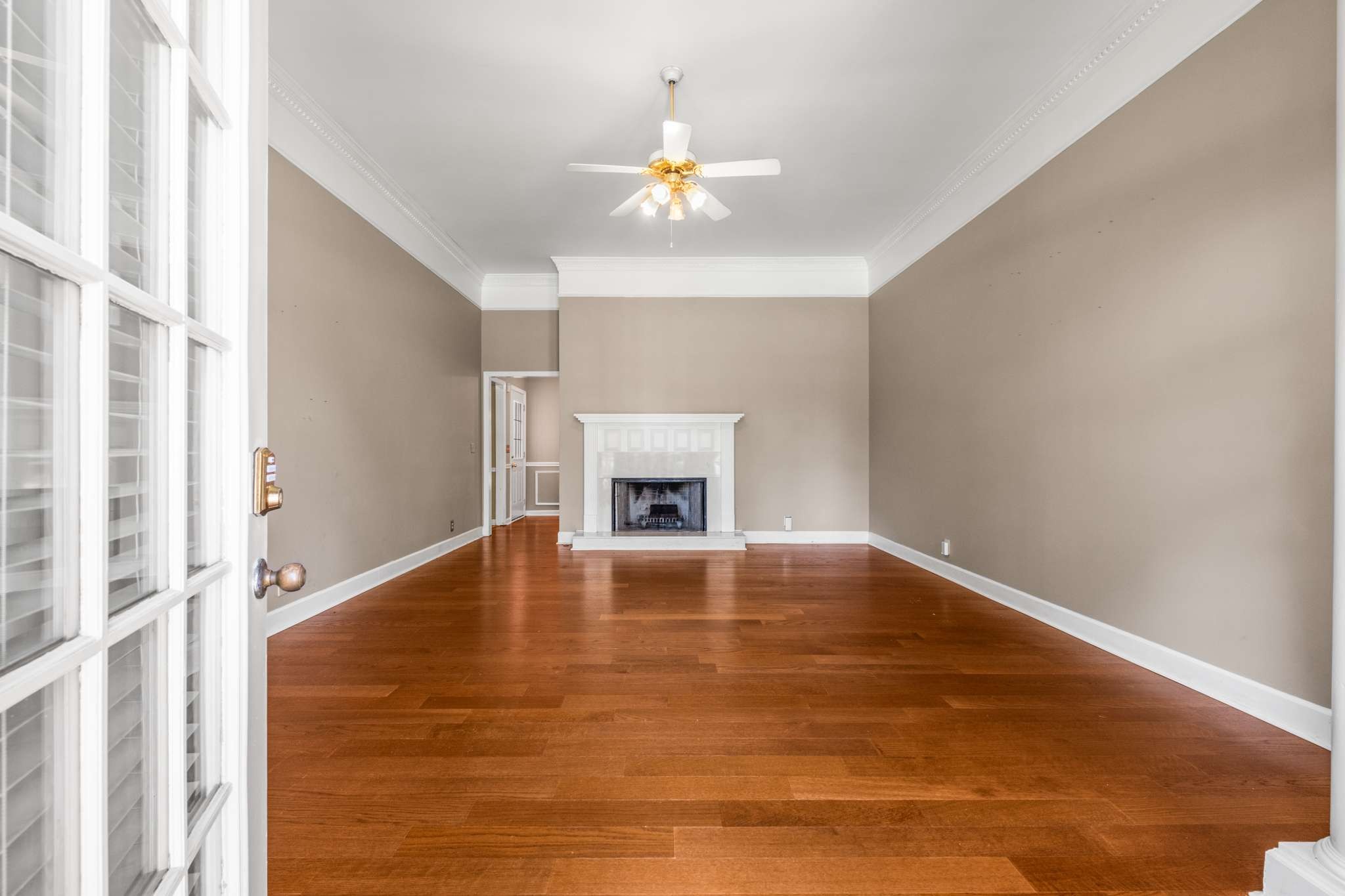 723 Regal Dr