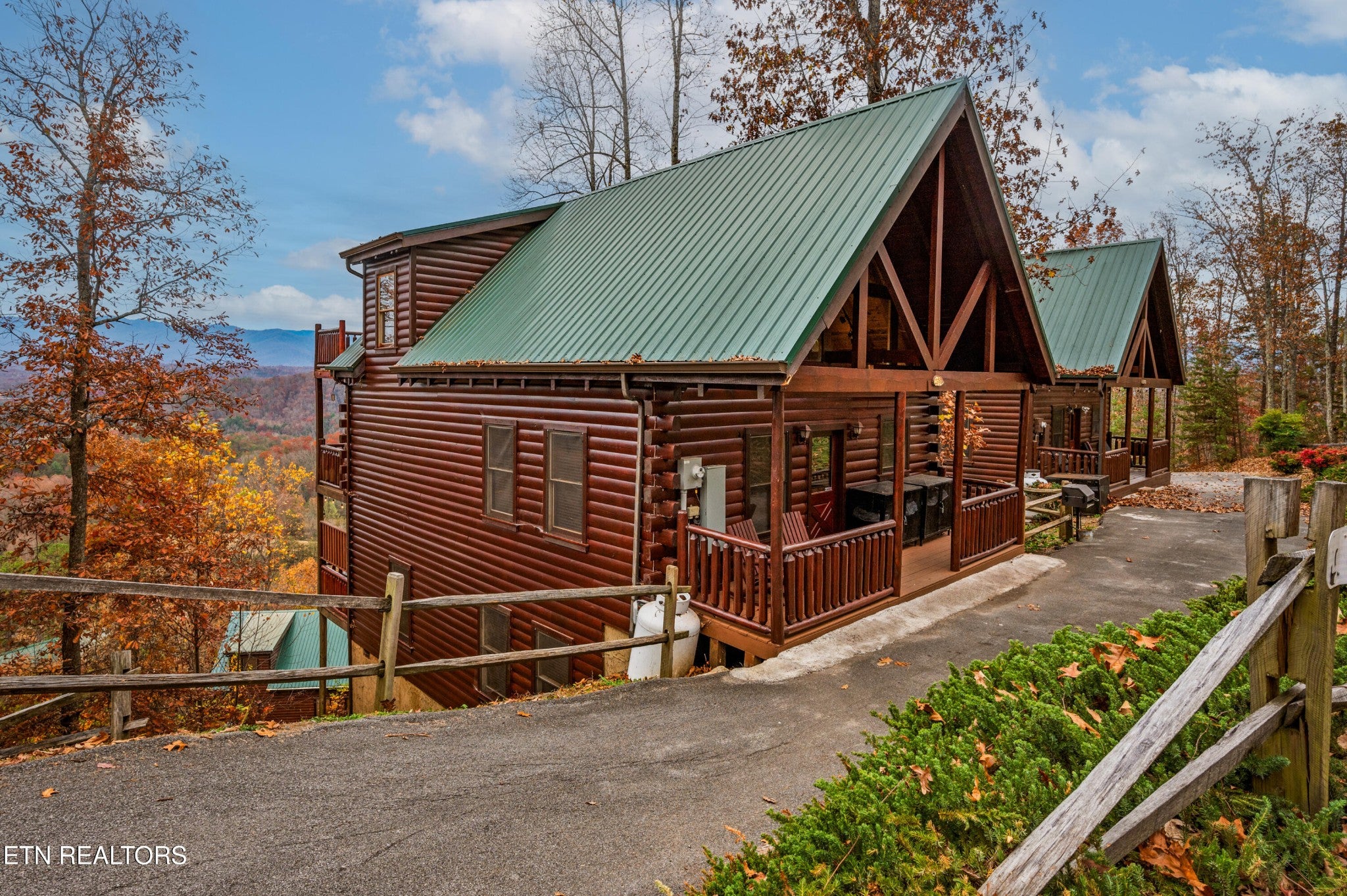 2251 Upper Middle Creek Rd