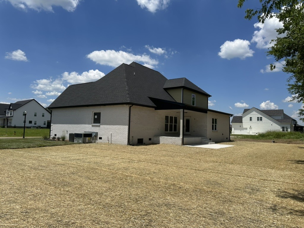 2633 Colleen Dr