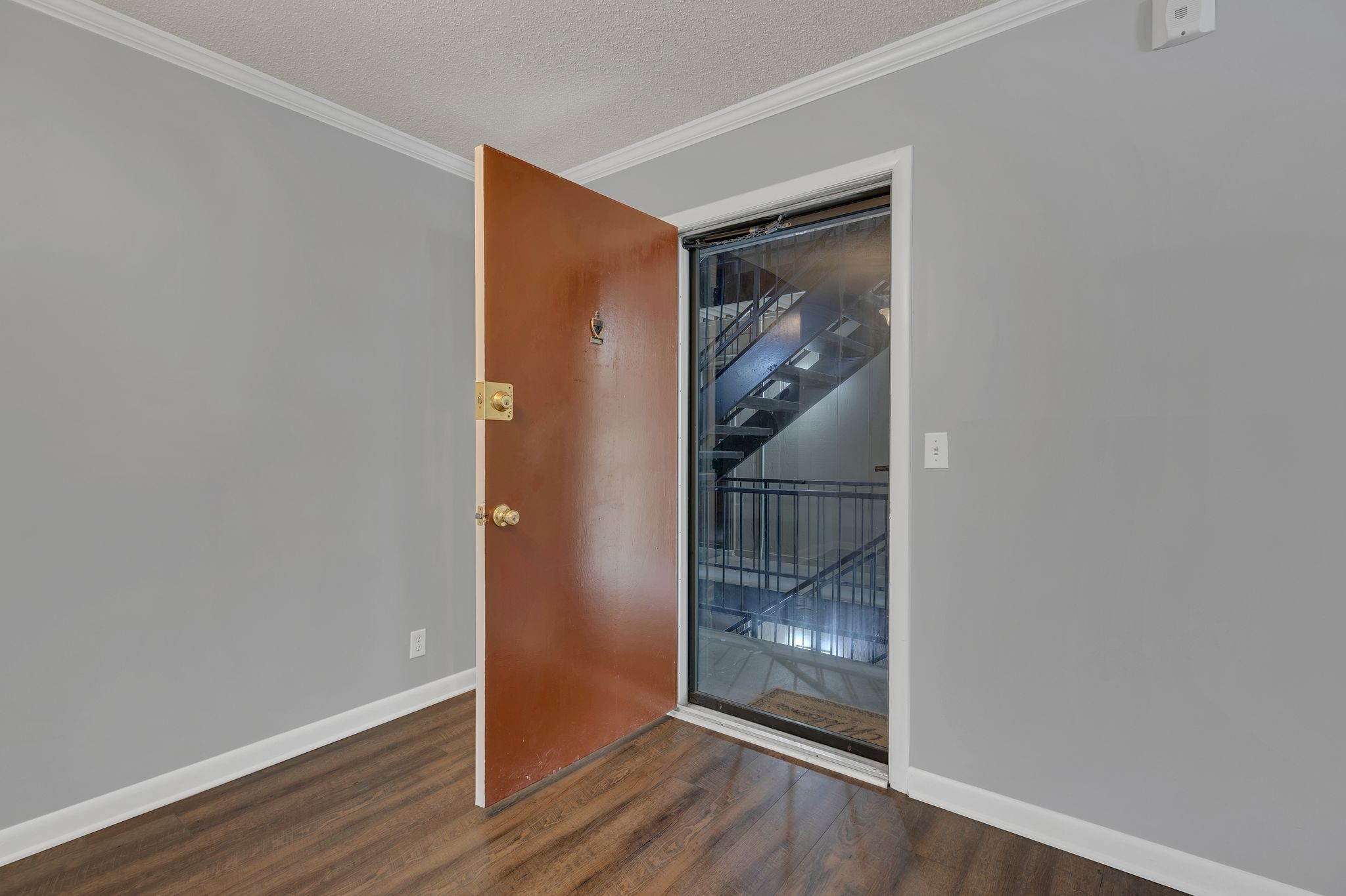 2929 Selena Dr 8