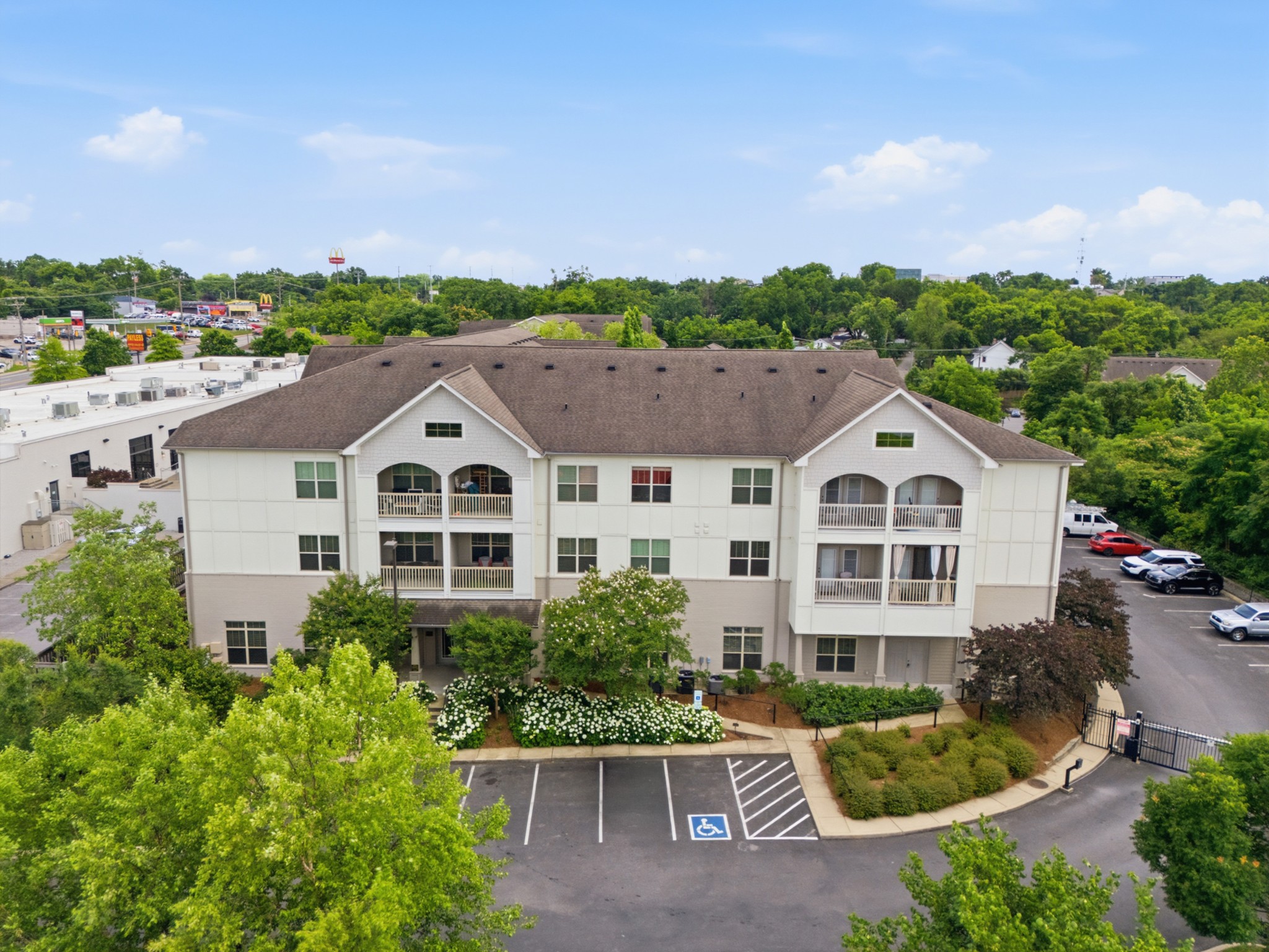 2197 Nolensville Pike 102