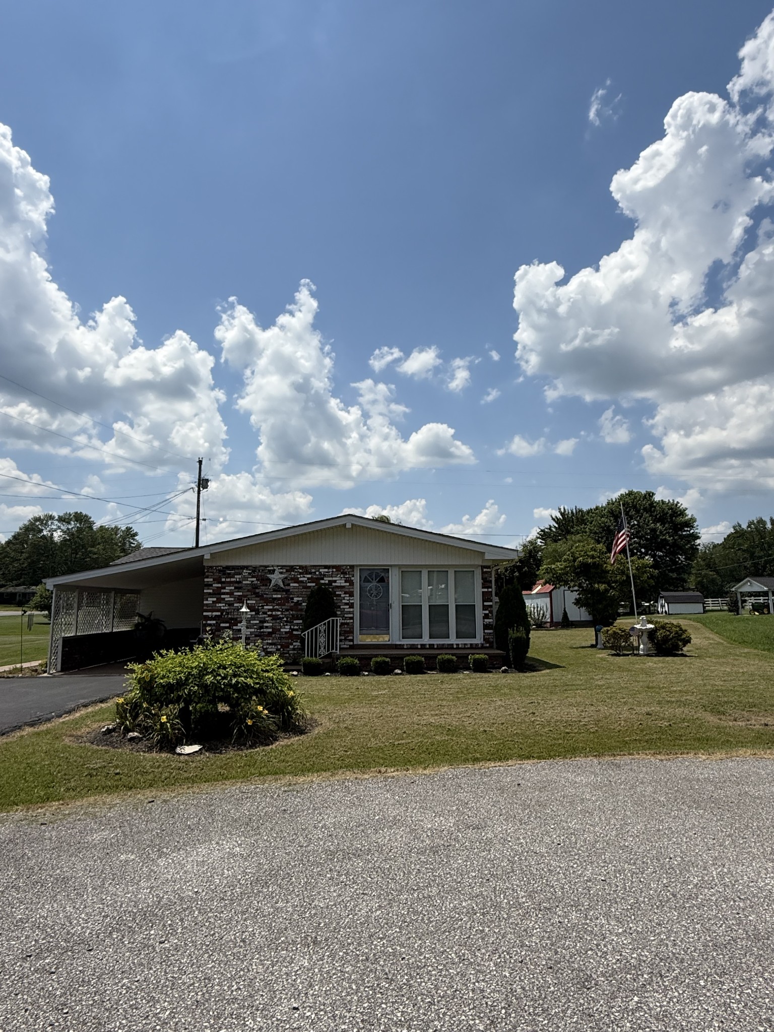 1200 Meadowlark Cir