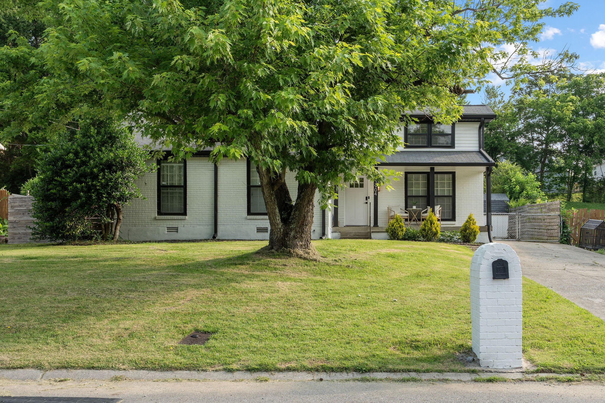 3904 Scotwood Dr