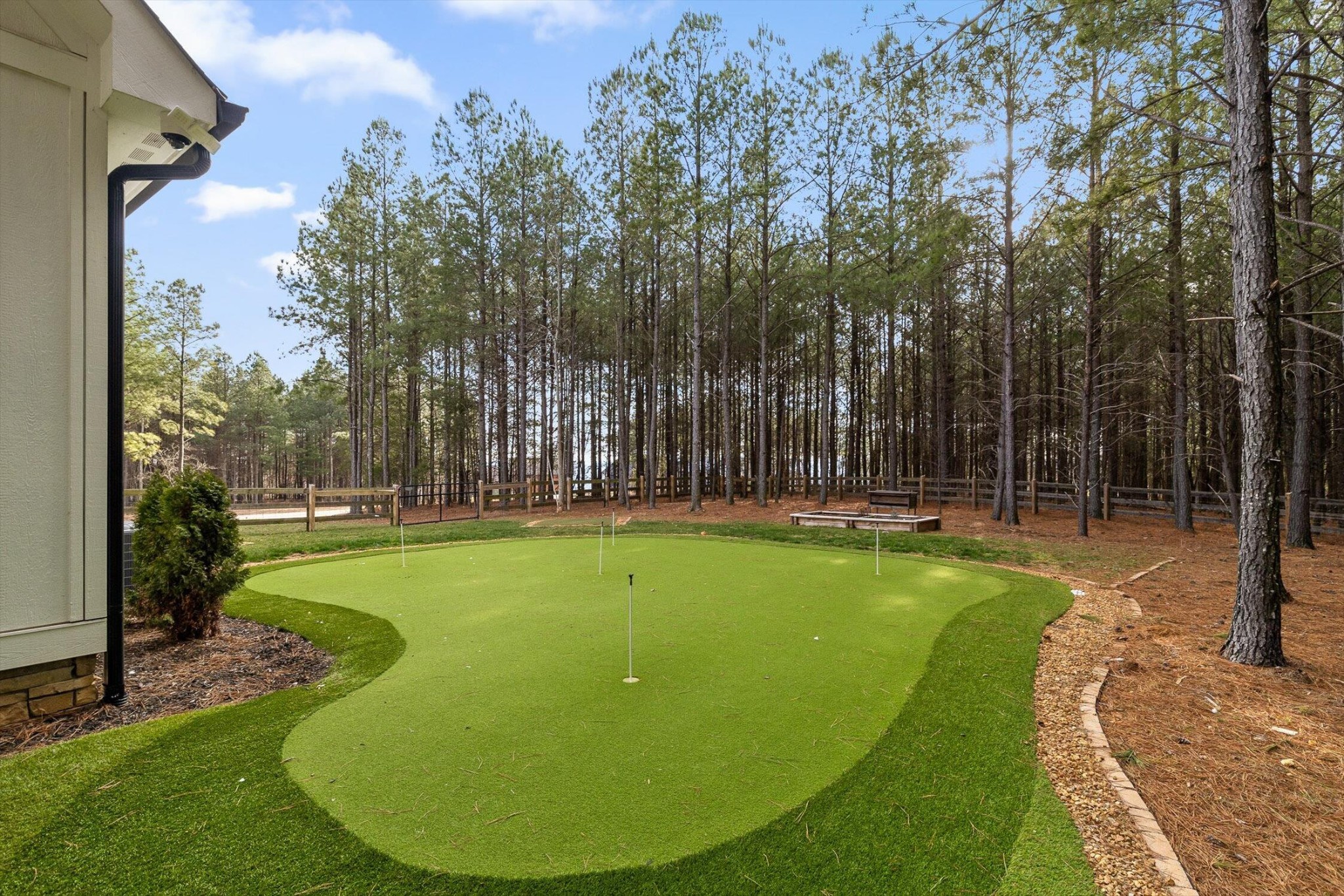 4190 Crockett Pointe