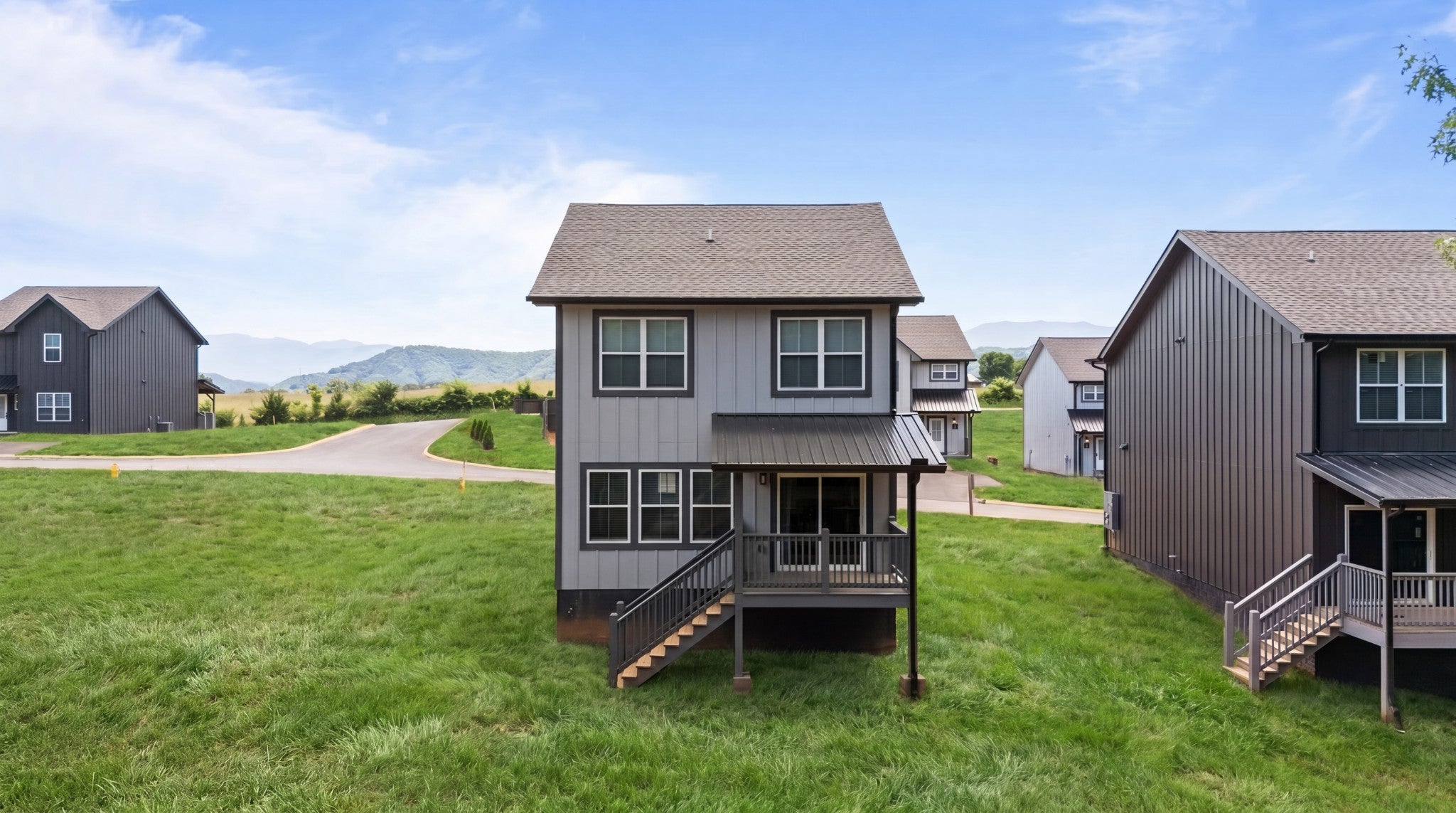 921 Lacy Ct