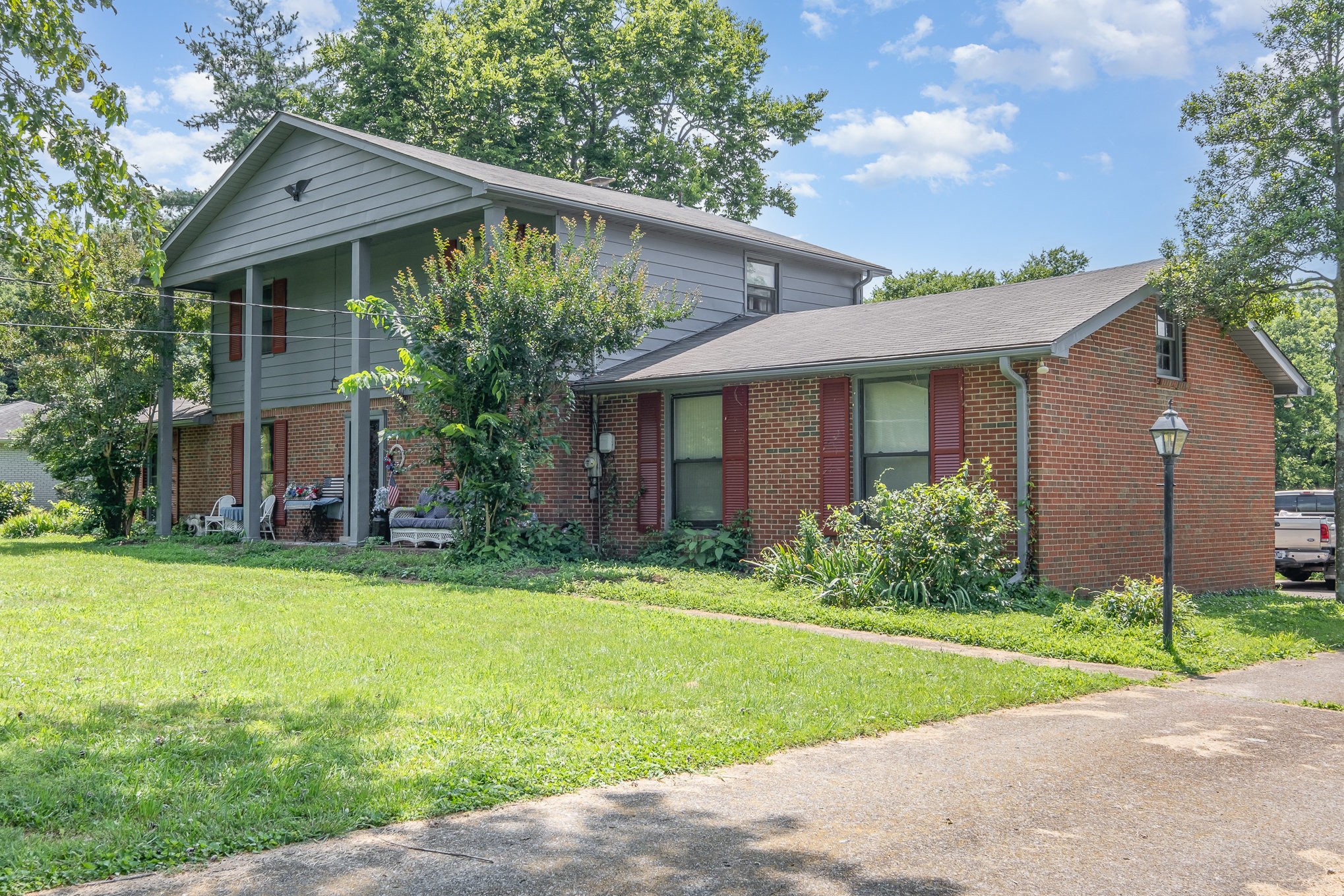 1211 Haber Dr