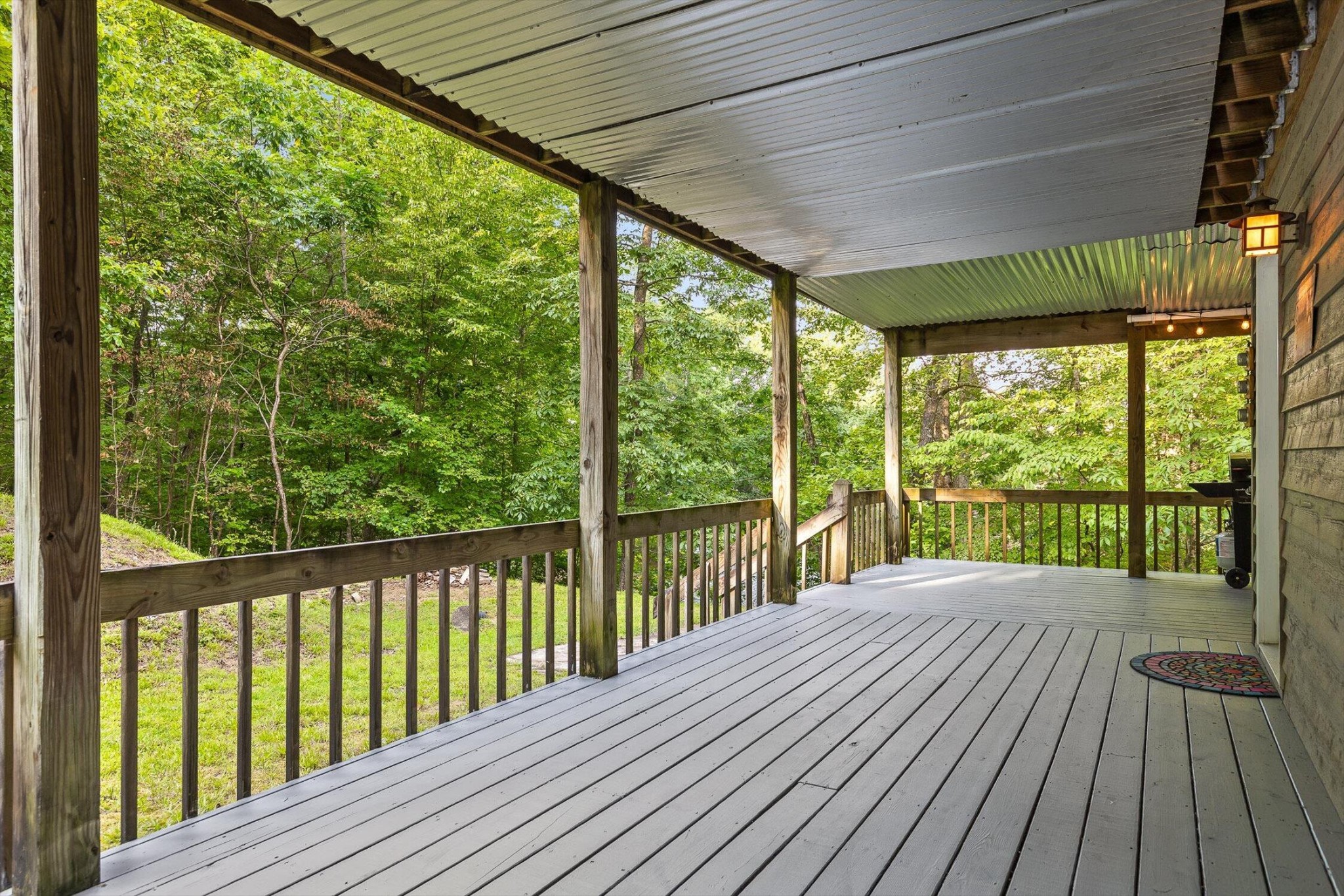 490 Rockview Drive