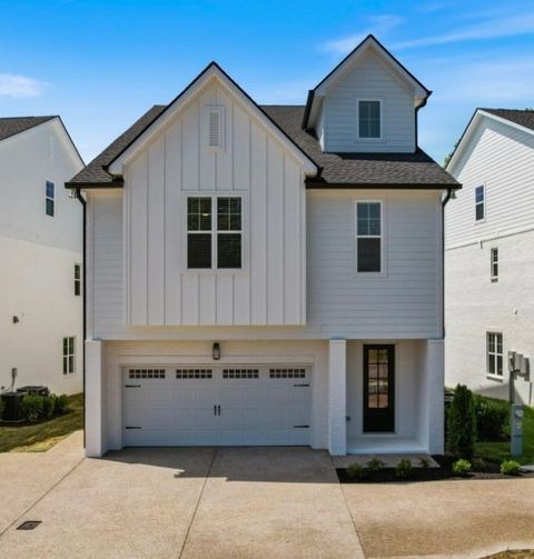 329 Old Shackle Island Rd Hendersonville TN 37075