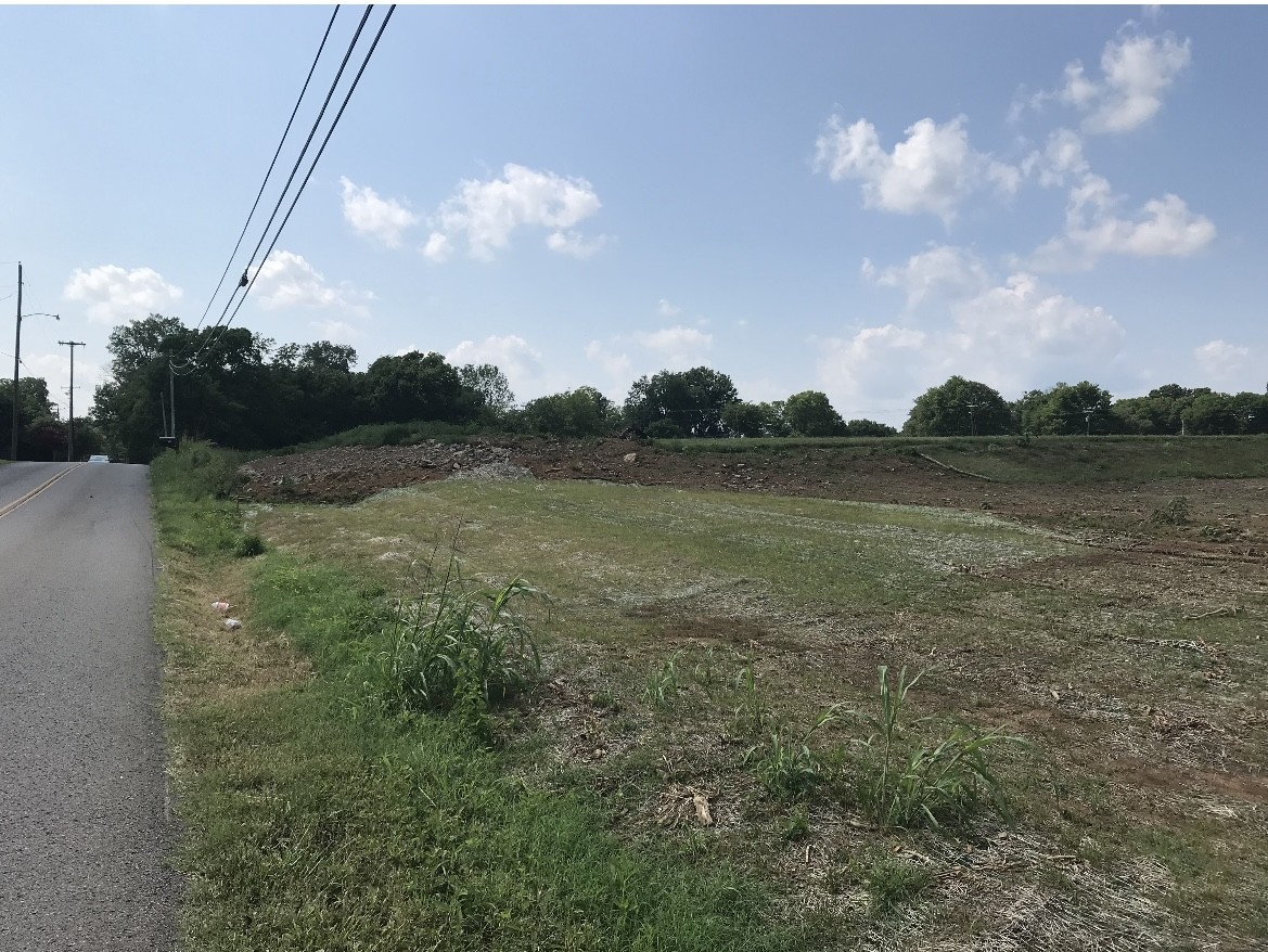 1023 Hartsville Pike