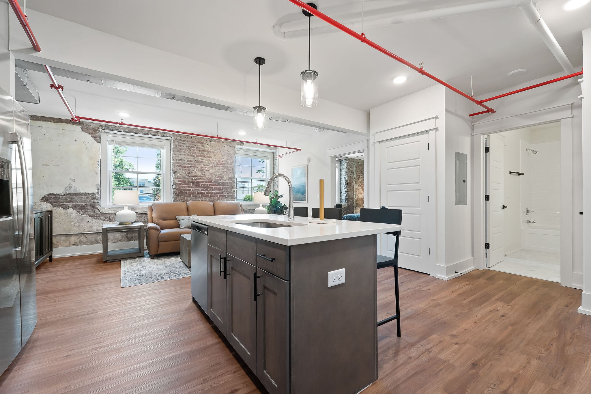 211 W Colville St 207