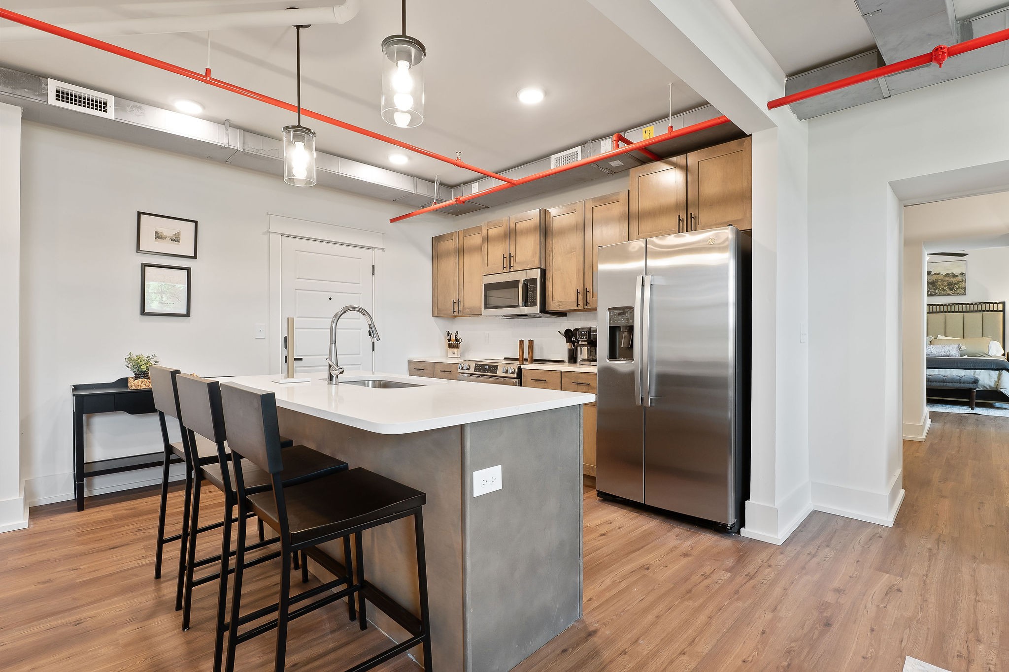 211 W Colville St 207