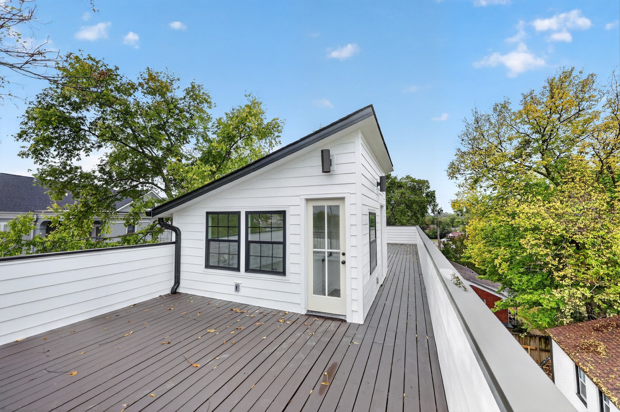1102 Old Donelson Pike