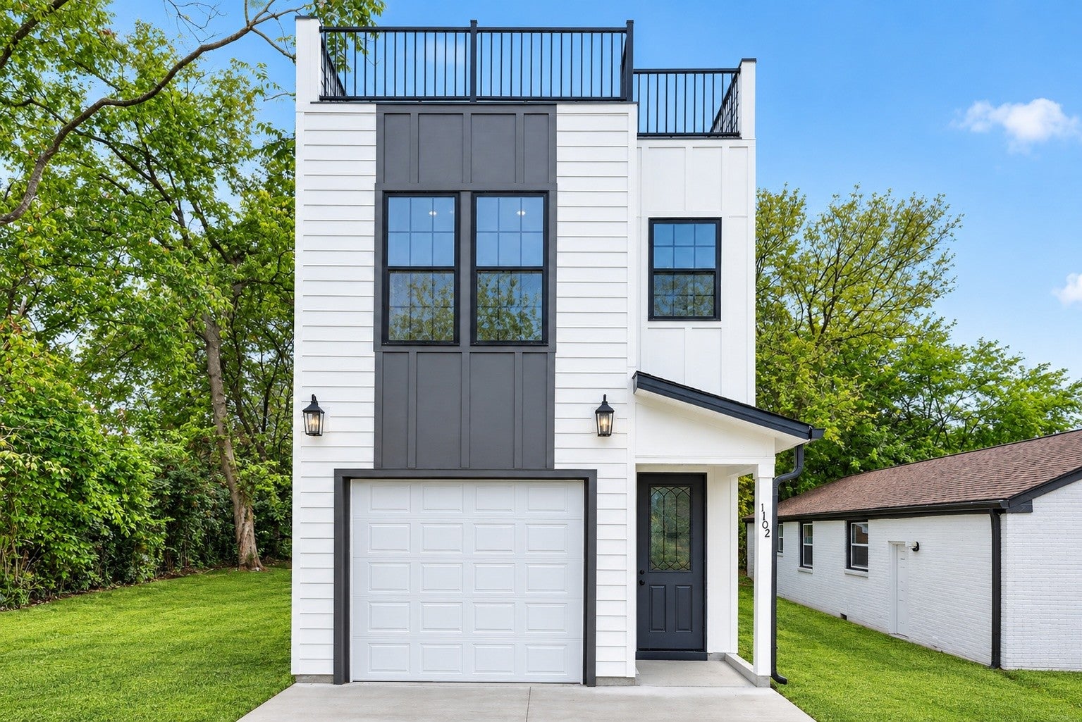 1102 Old Donelson Pike
