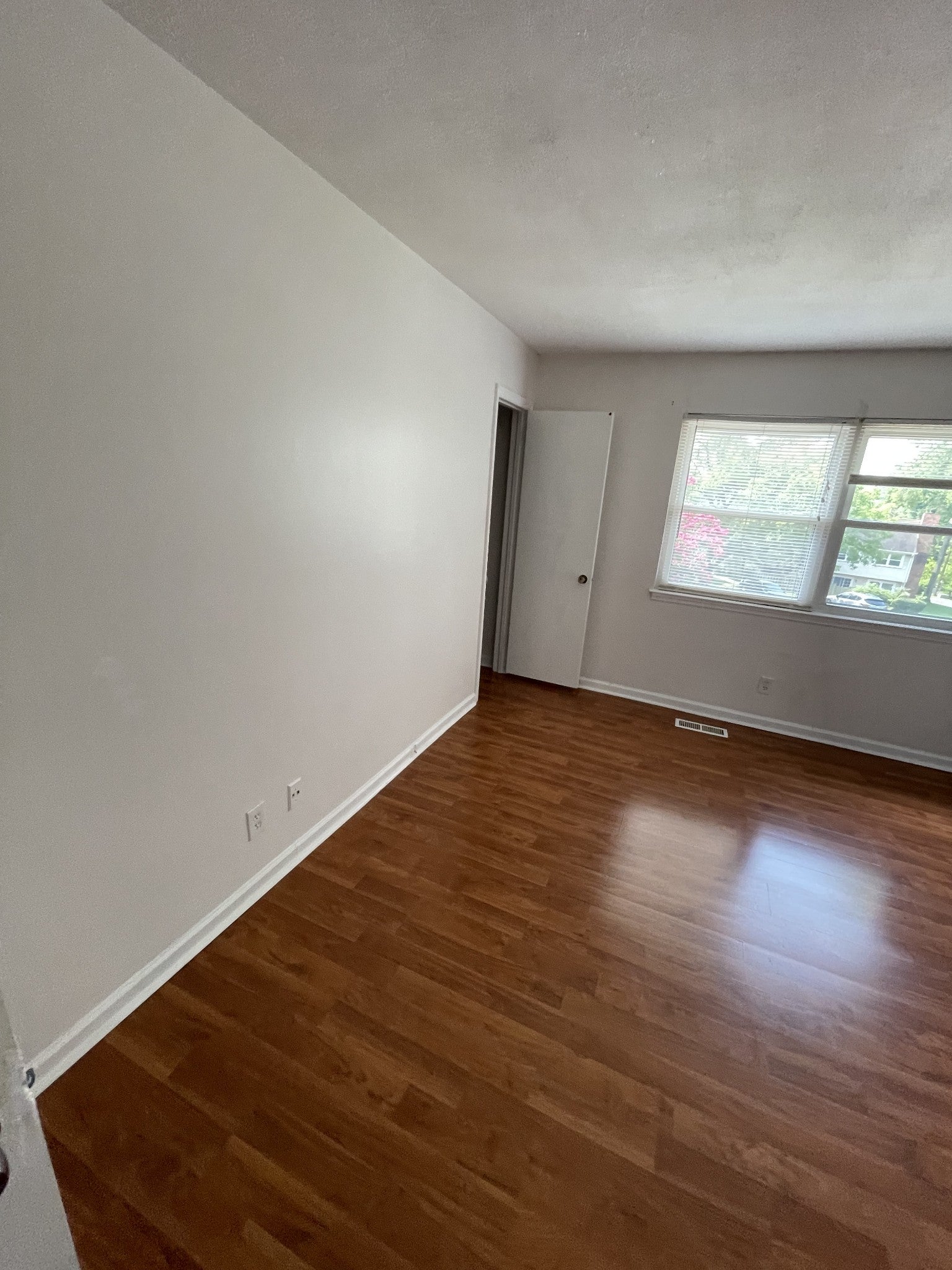 825 Longhunter Ct