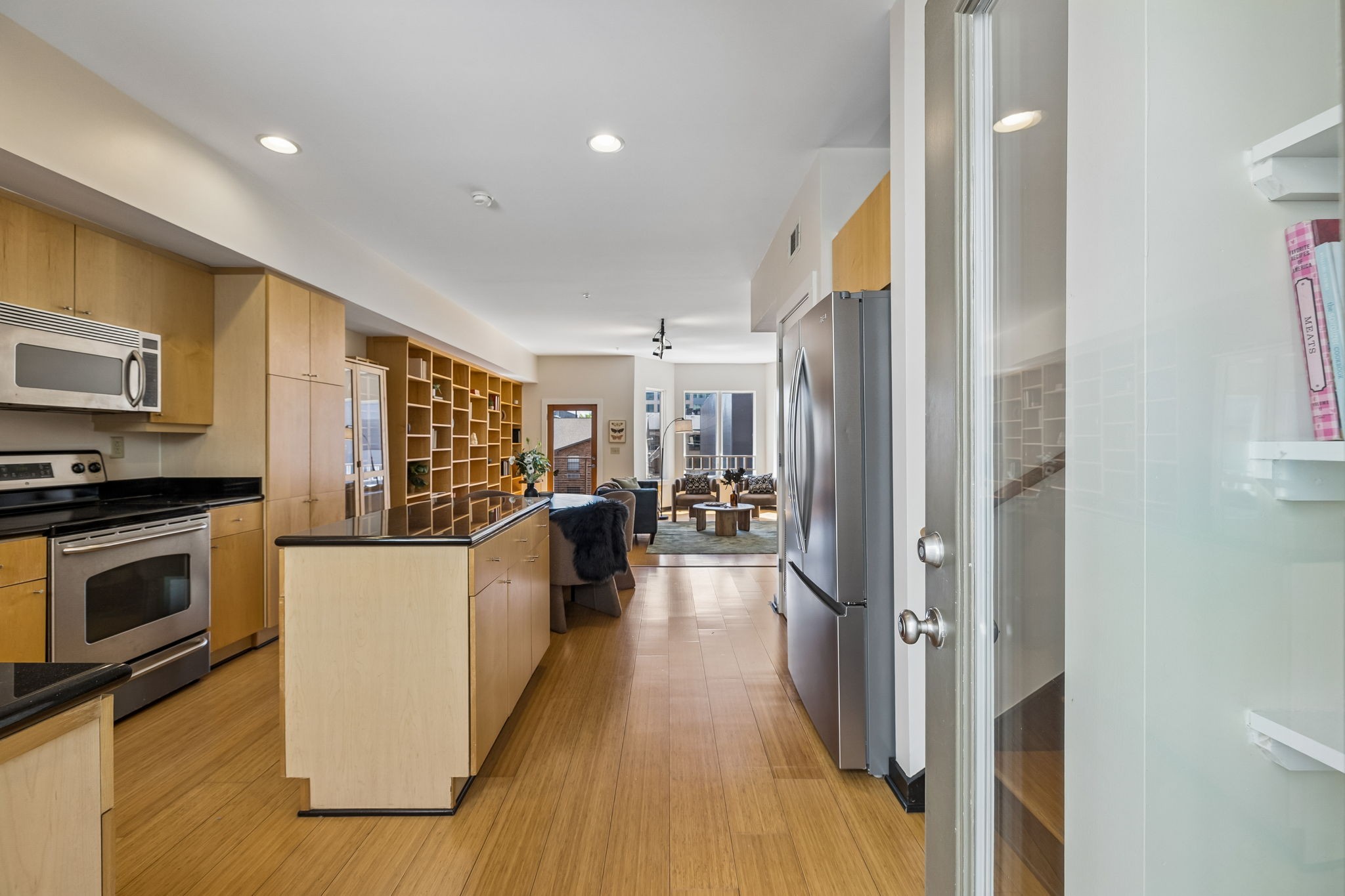807 18th Ave S 306