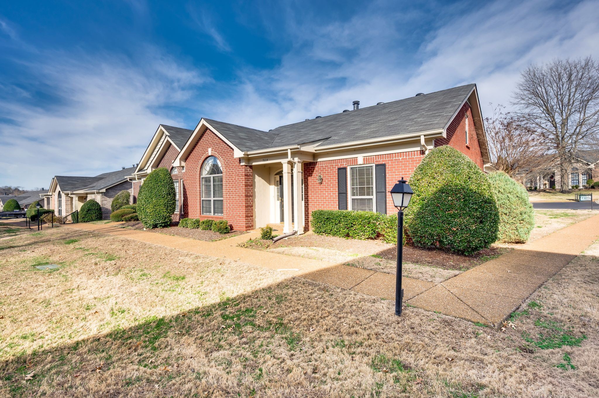 9304 Sawyer Brown Rd