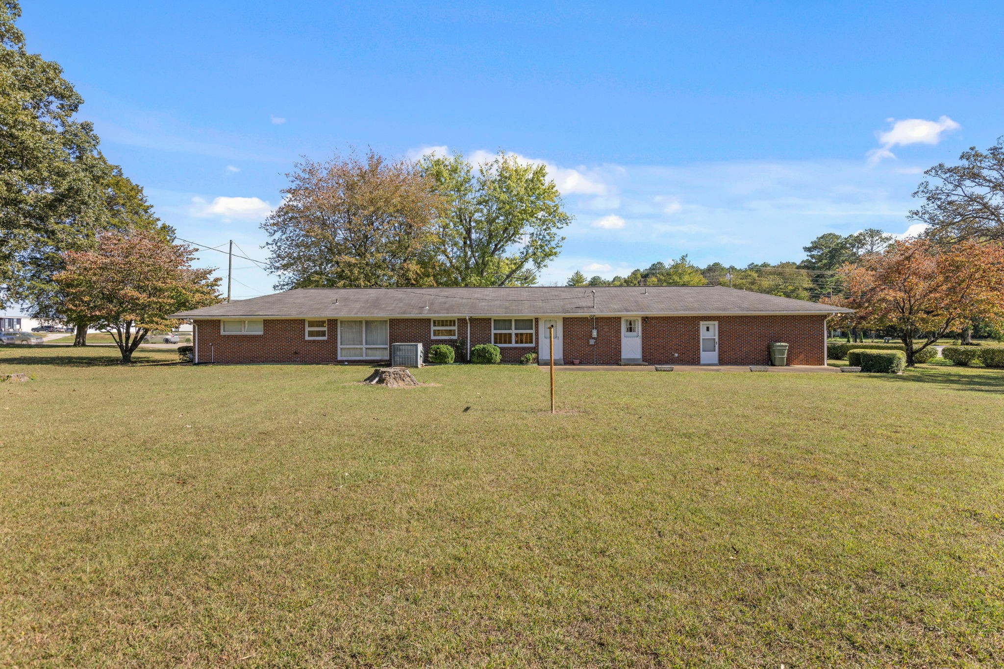 2763 Highway 43 N