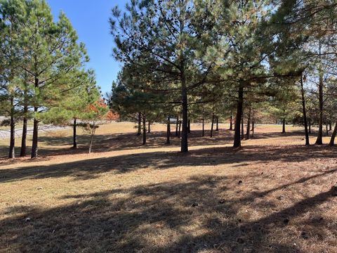 242 Pioneer Road Jasper TN 37347