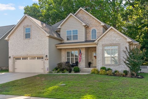 420 Barr Dr Clarksville TN 37043