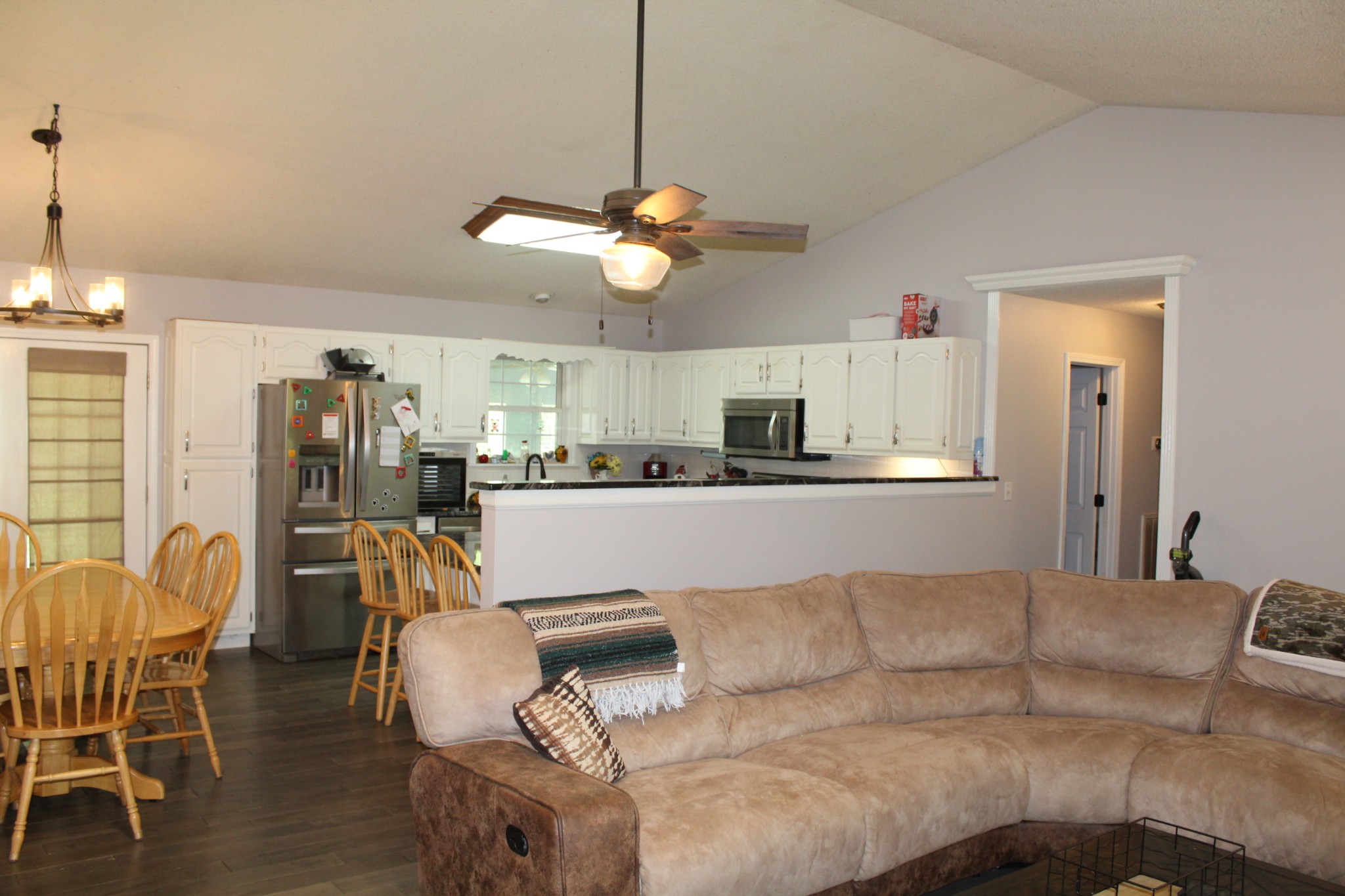 201 Hillsway