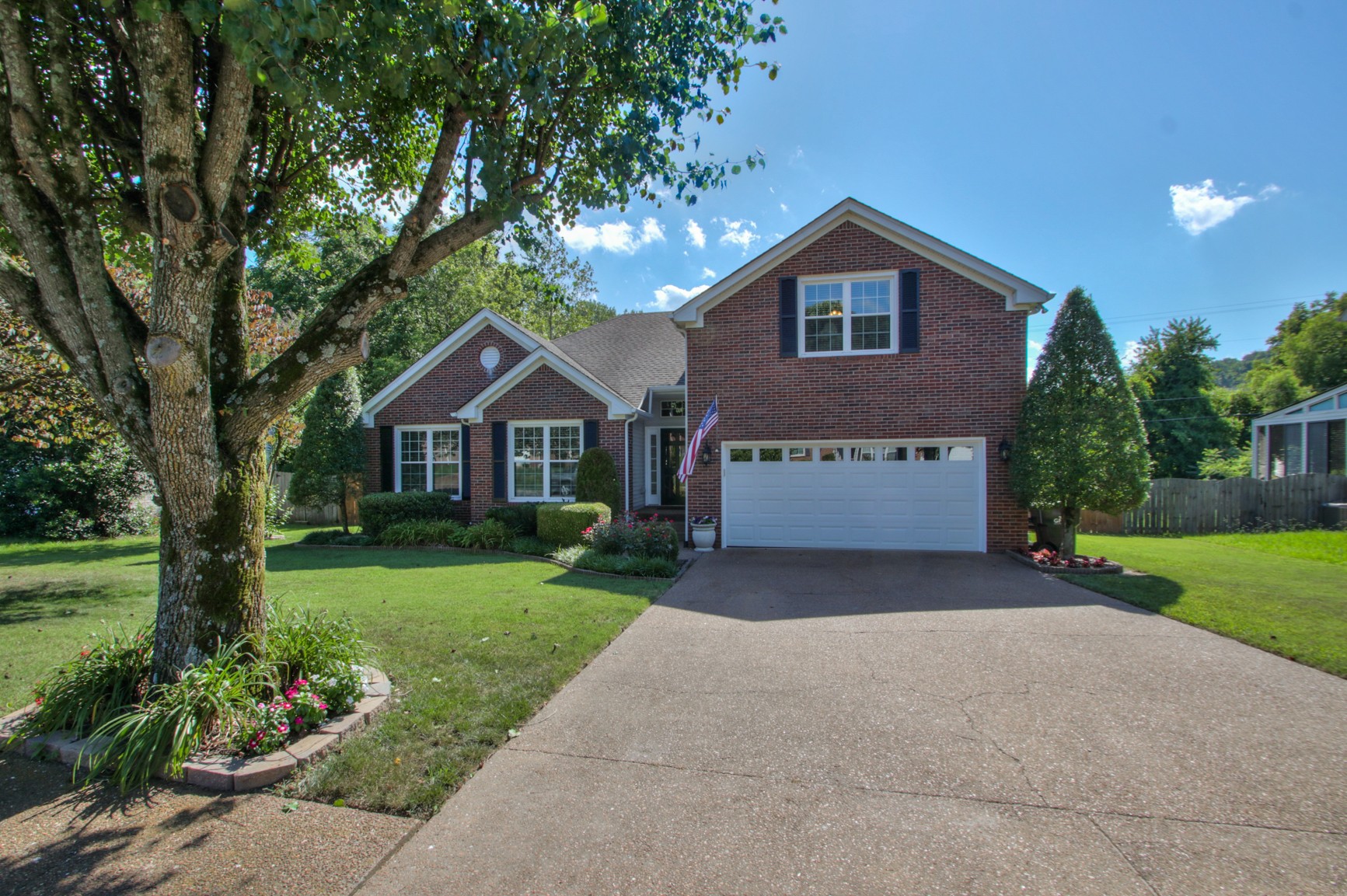 Photo 1 of 42 — 8013 Settlers Way, Nashville, TN 37221