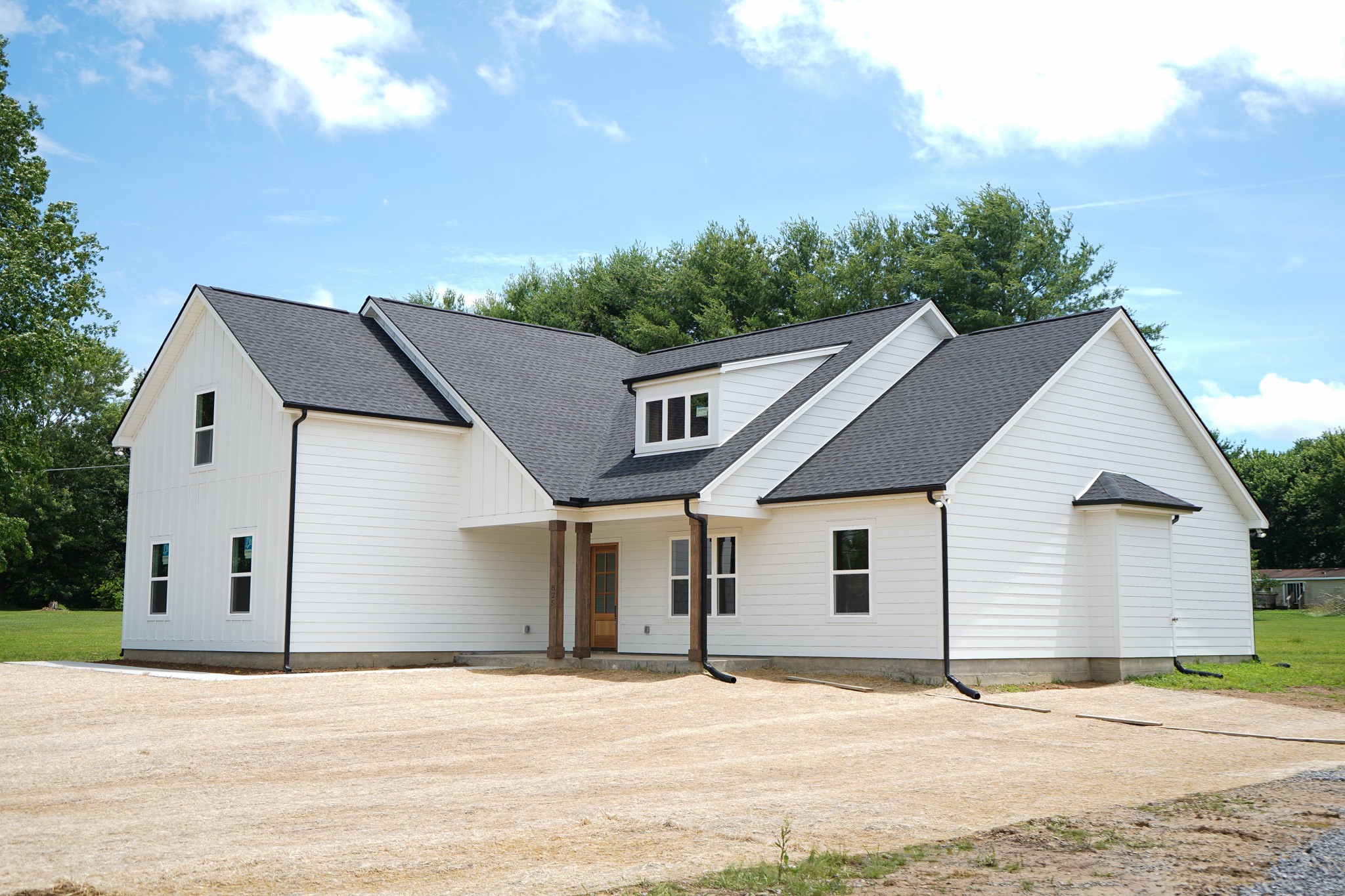 Middle Tennessee Properties 2 825A College St