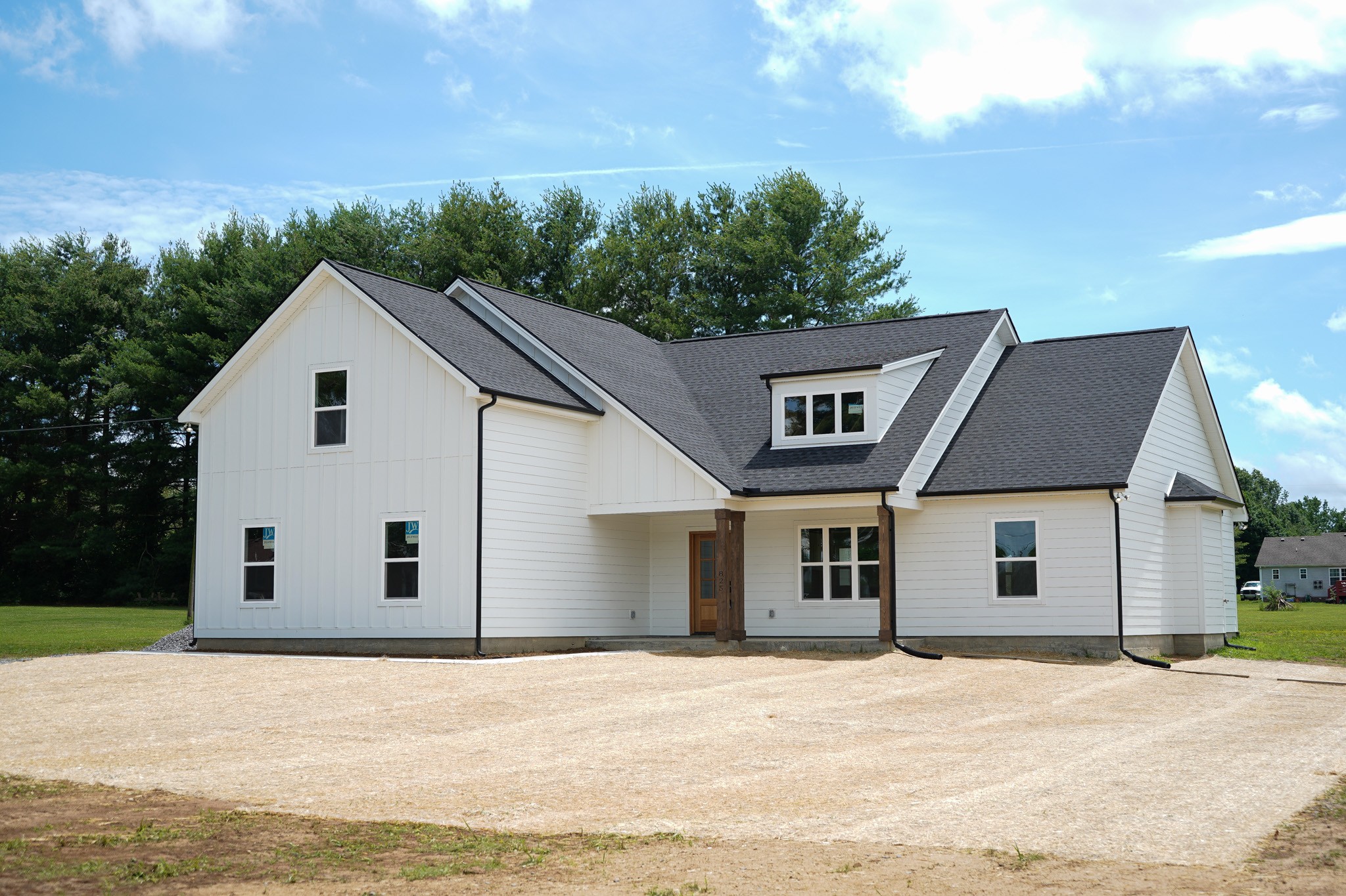 Middle Tennessee Properties 1 825A College St