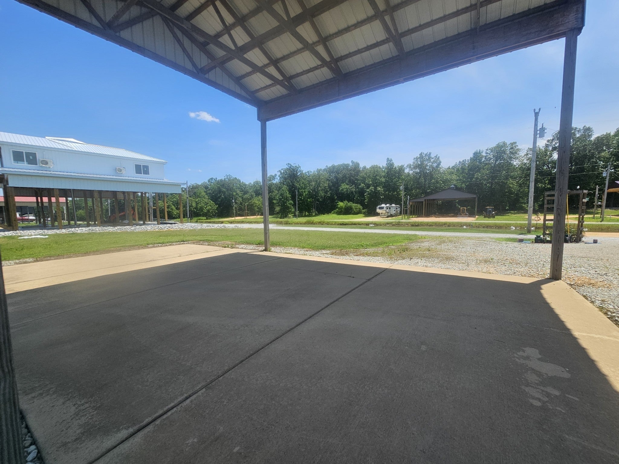 1089 River Front Dr