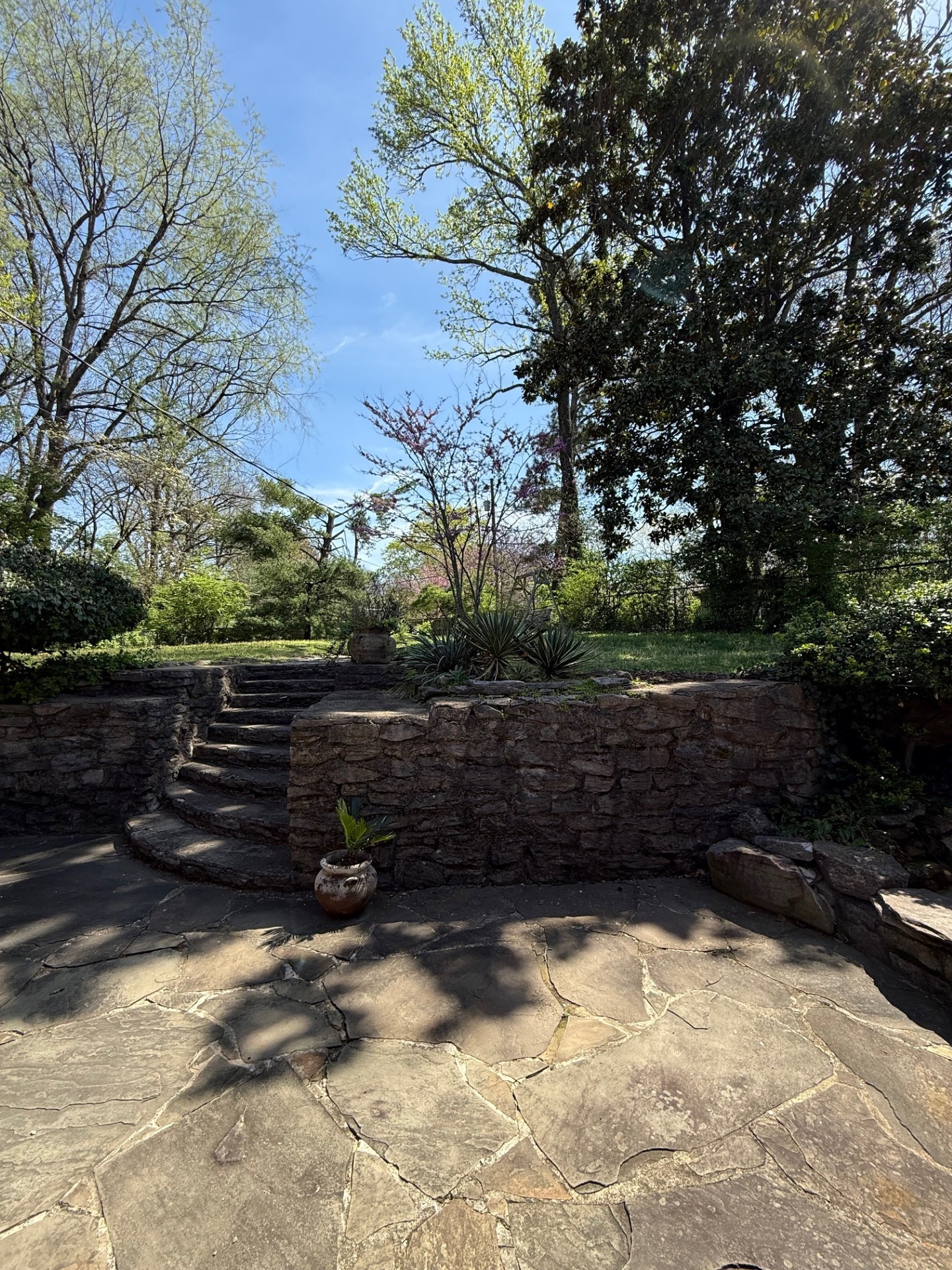 Nashville, Tennessee 37204, United States, 2 Bedrooms Bedrooms, ,1 BathroomBathrooms,Residential,Coming Soon,98501