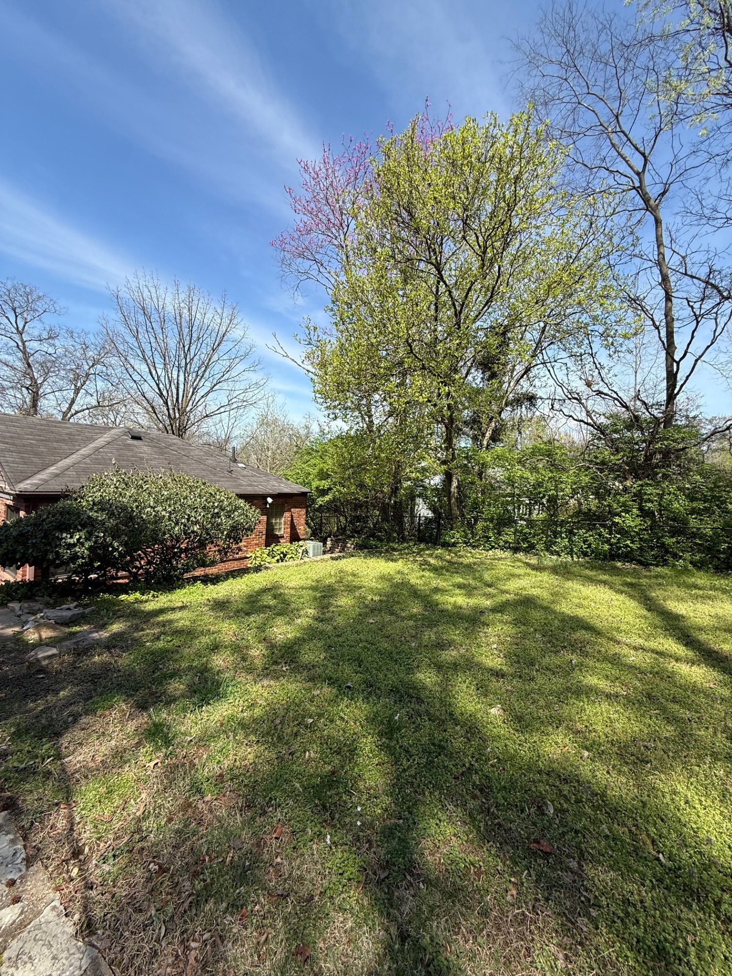 Nashville, Tennessee 37204, United States, 2 Bedrooms Bedrooms, ,1 BathroomBathrooms,Residential,Coming Soon,98501