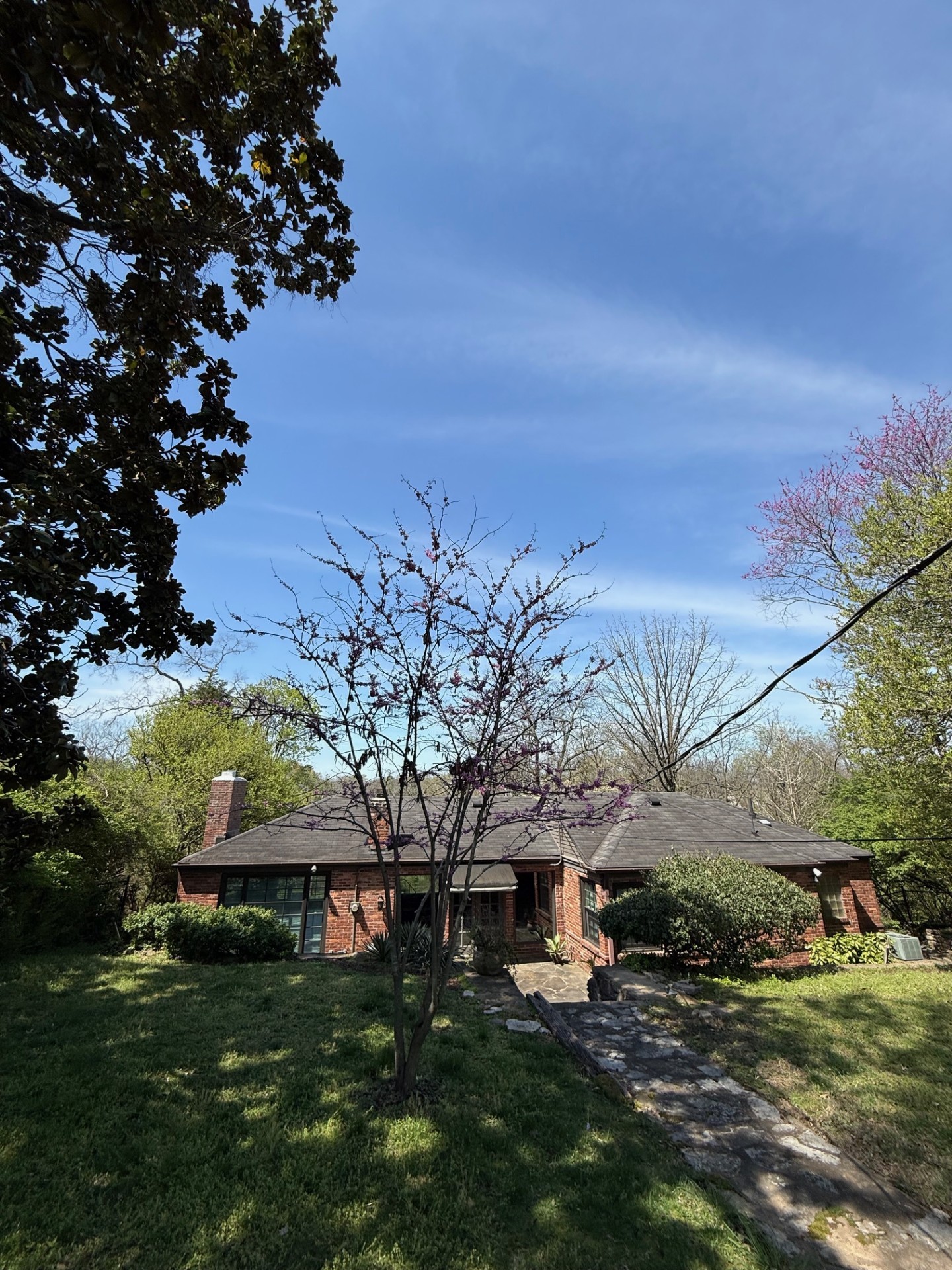 Nashville, Tennessee 37204, United States, 2 Bedrooms Bedrooms, ,1 BathroomBathrooms,Residential,Coming Soon,98501