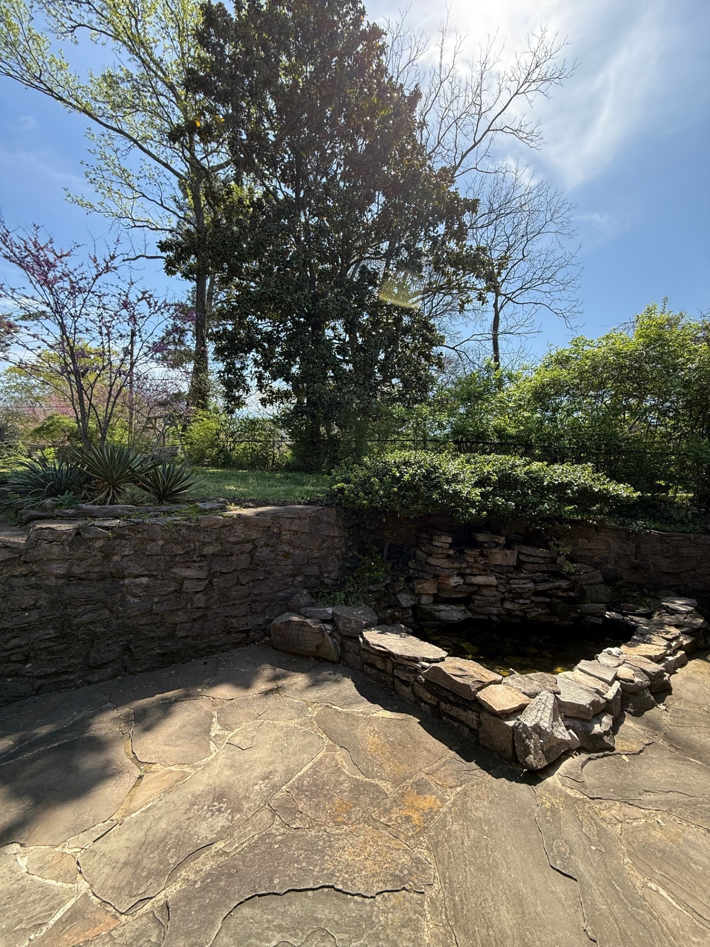 Nashville, Tennessee 37204, United States, 2 Bedrooms Bedrooms, ,1 BathroomBathrooms,Residential,Coming Soon,98501