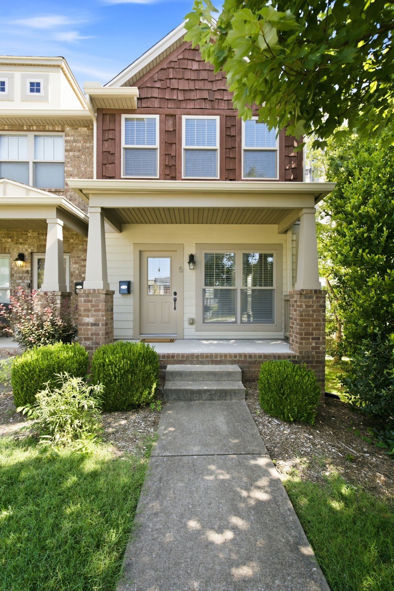 1049 Chicamauga Ave 5