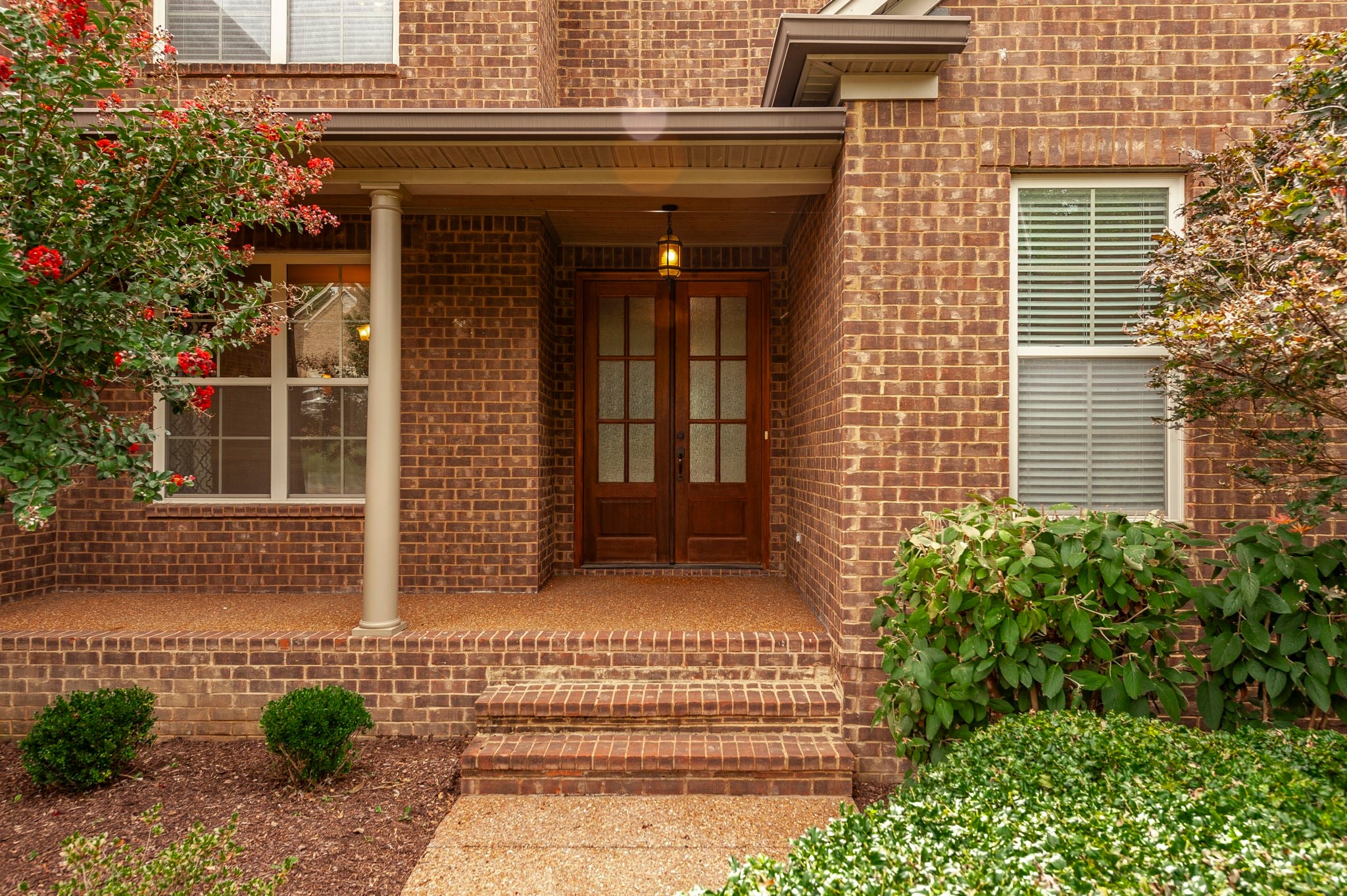 816 Lynn Dr