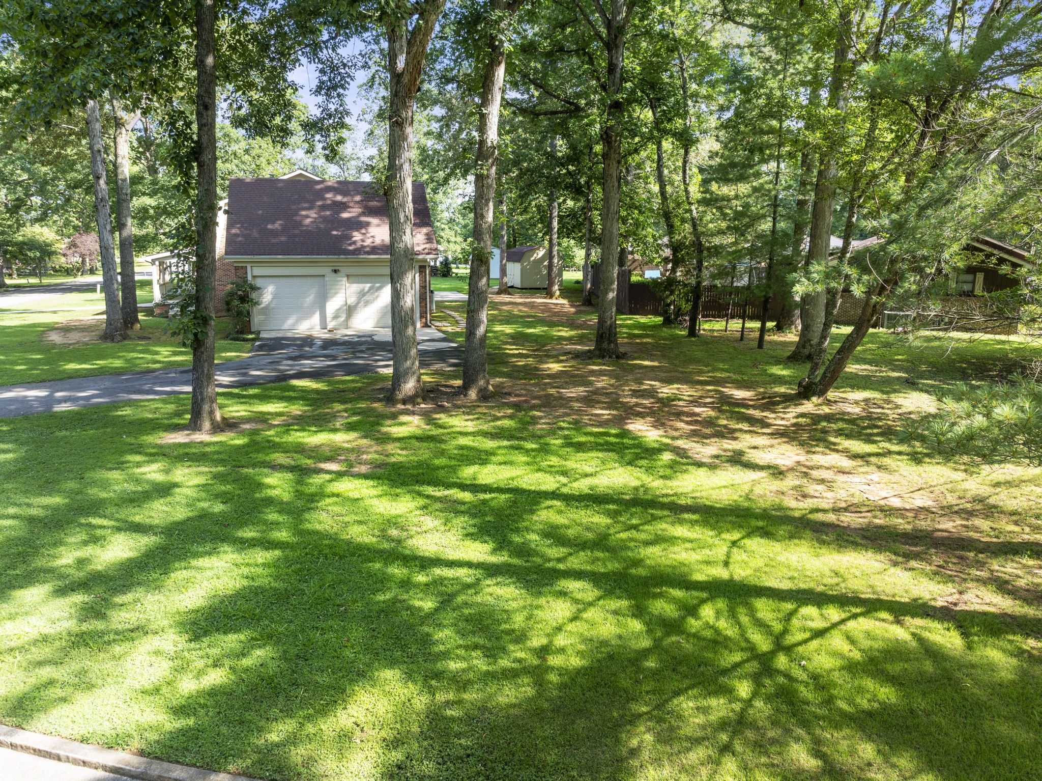 247 Oak Cir