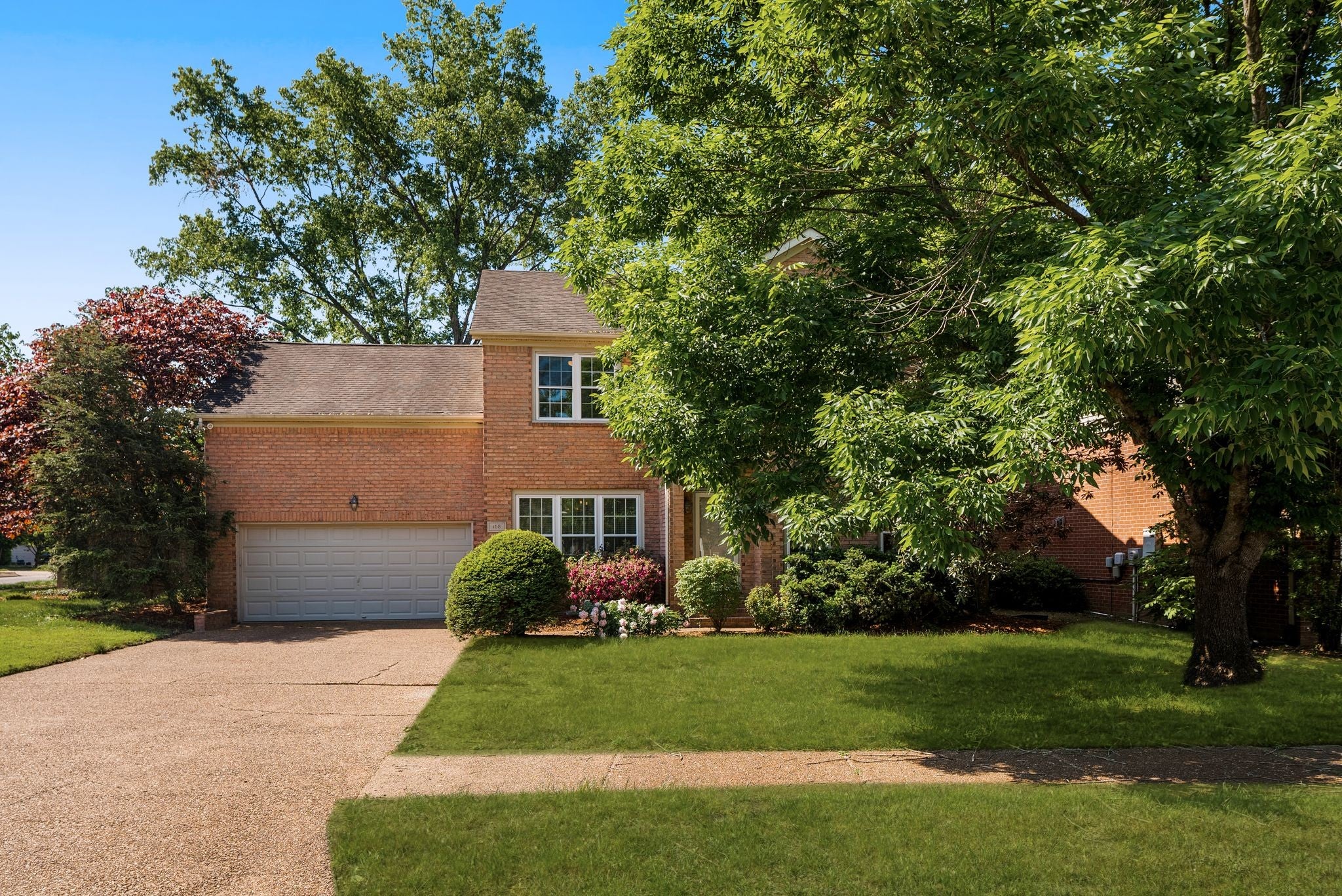 3-bed listing at 168 Clarendon Cir, Franklin