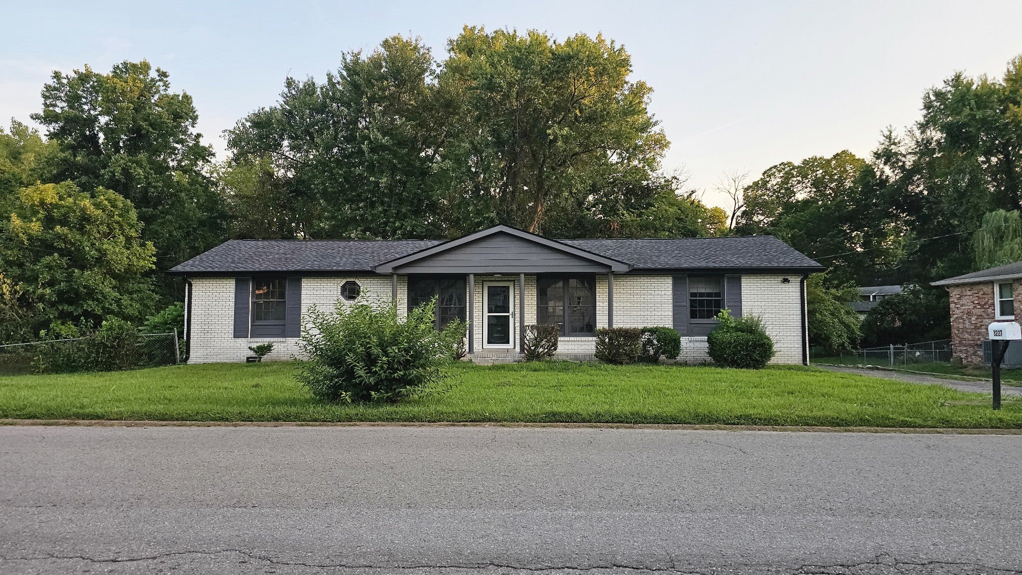 3227 Cloverwood Dr