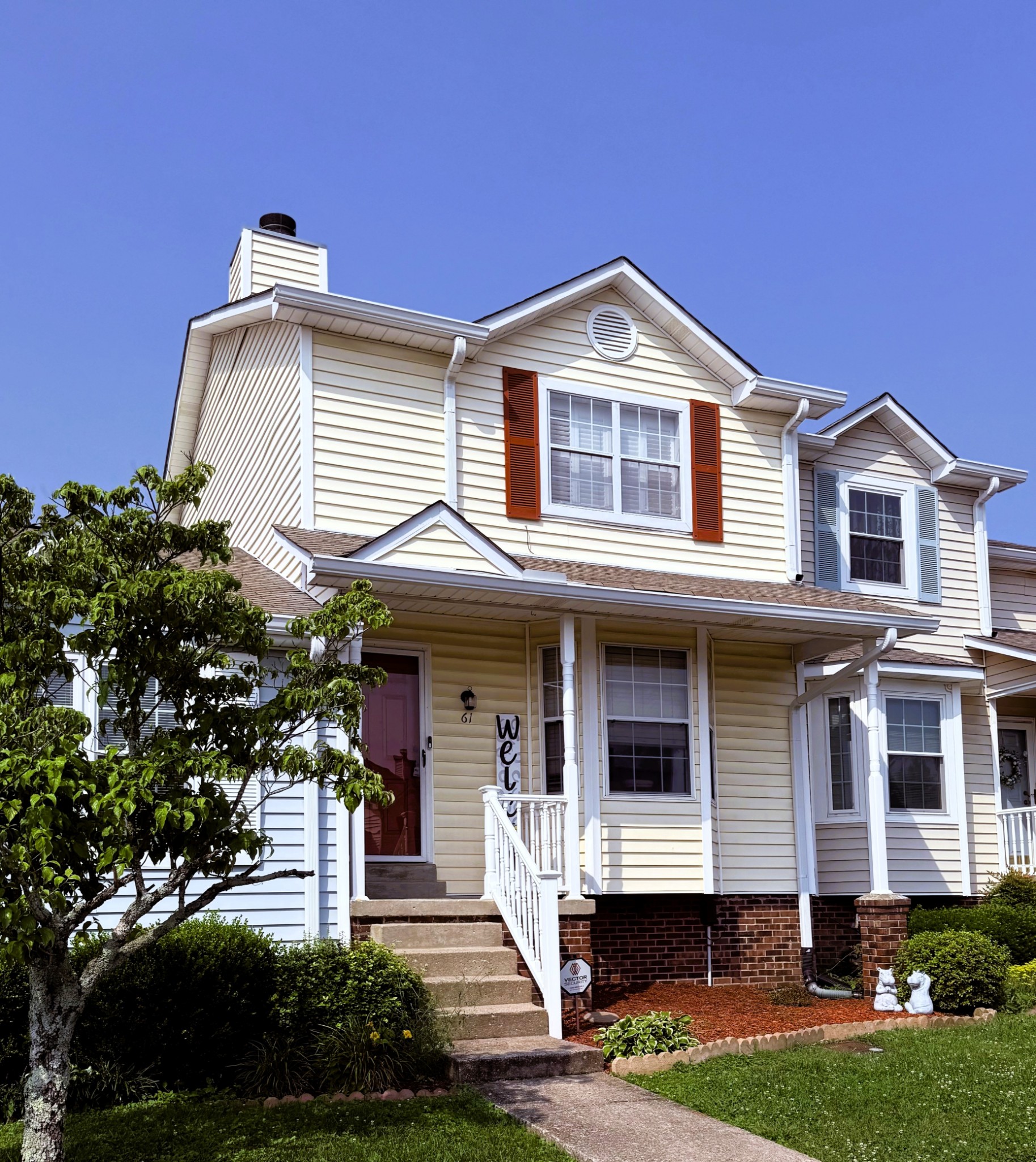 61 Rolling Meadows Dr