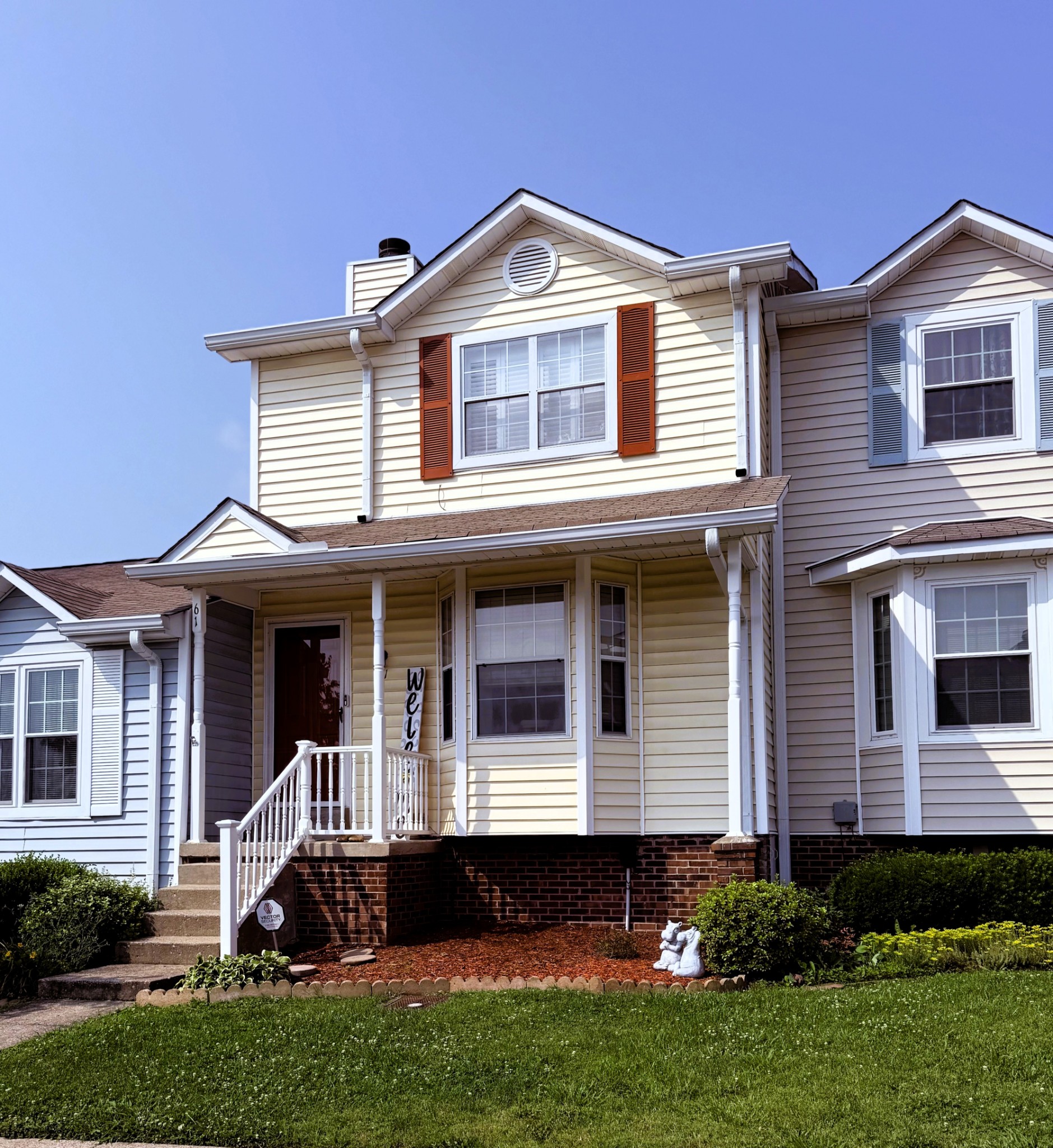 61 Rolling Meadows Dr