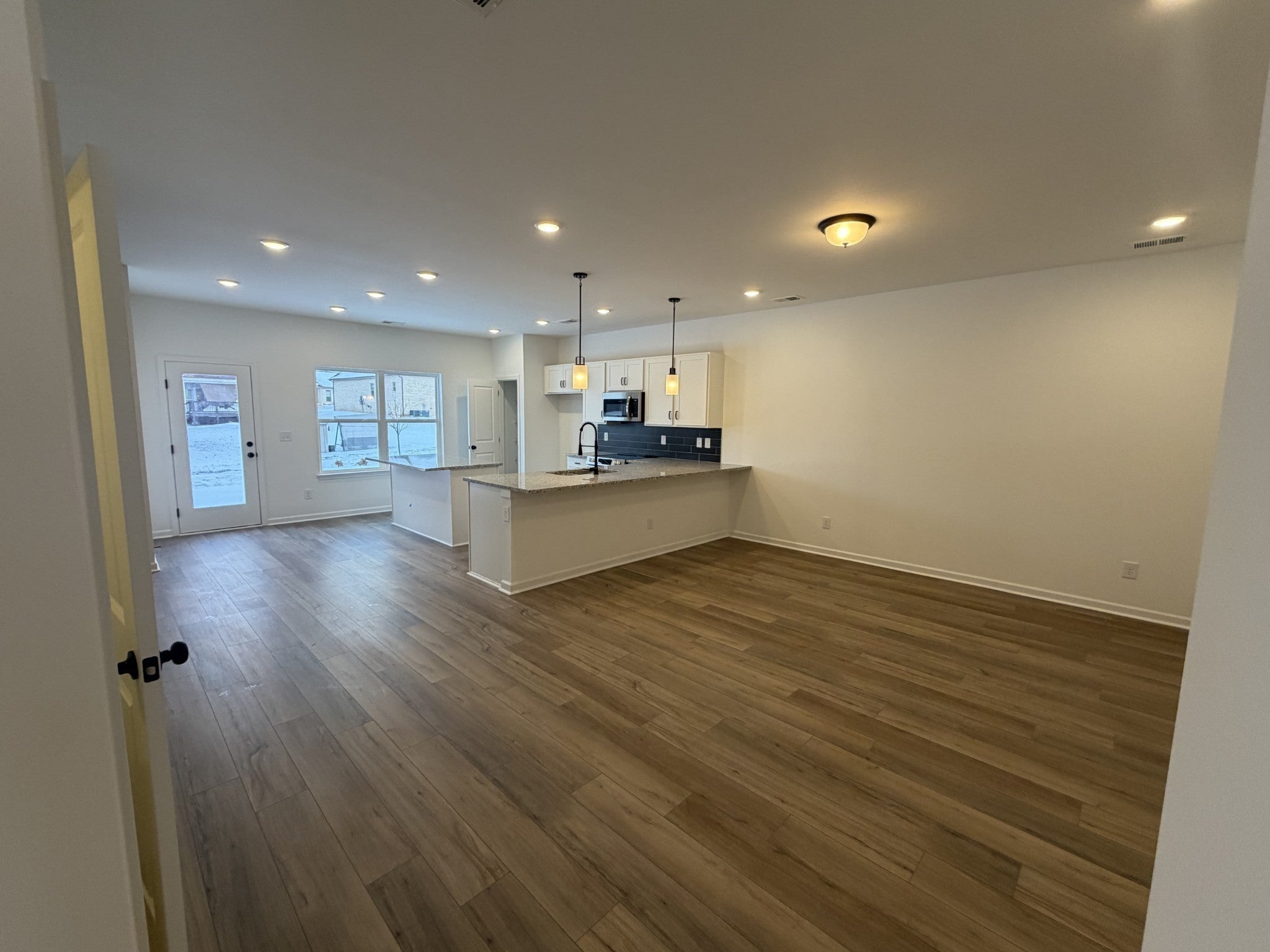 305 Oakfield Lane