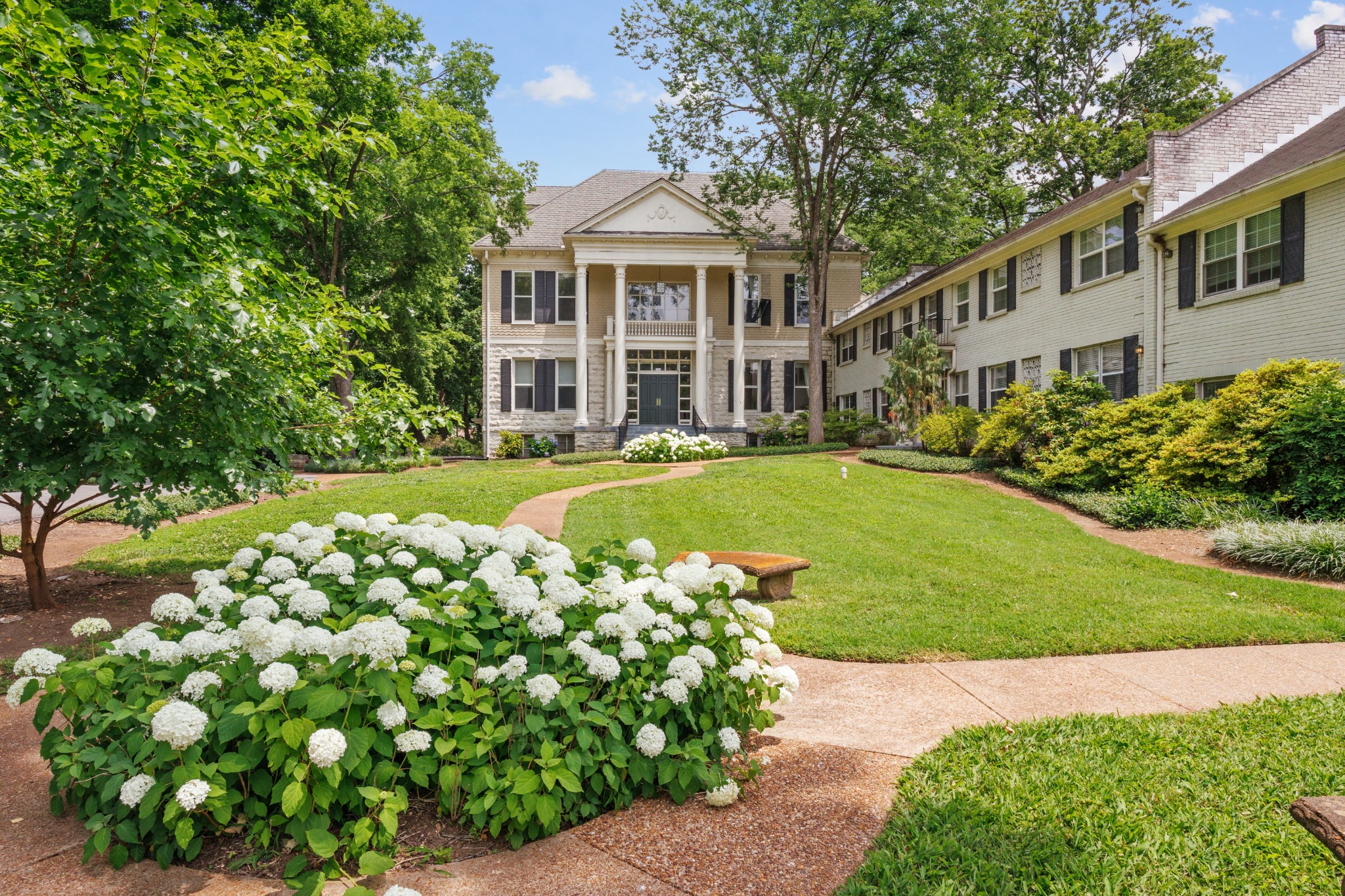 Middle Tennessee Properties 1 444 Bowling Ave