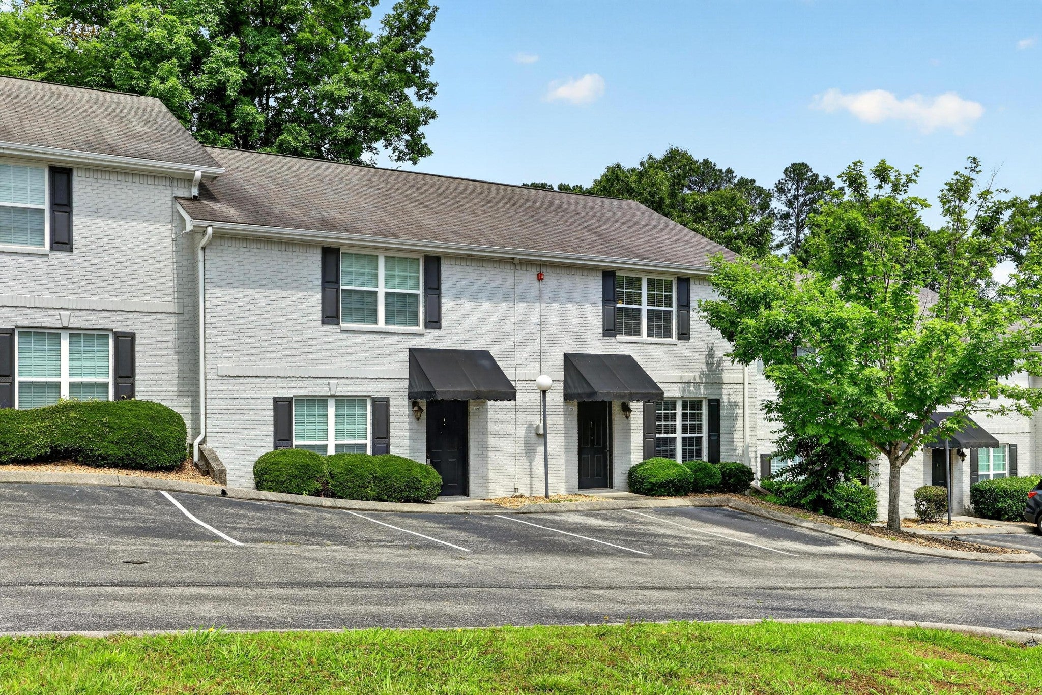 1109 Maple Tree Lane