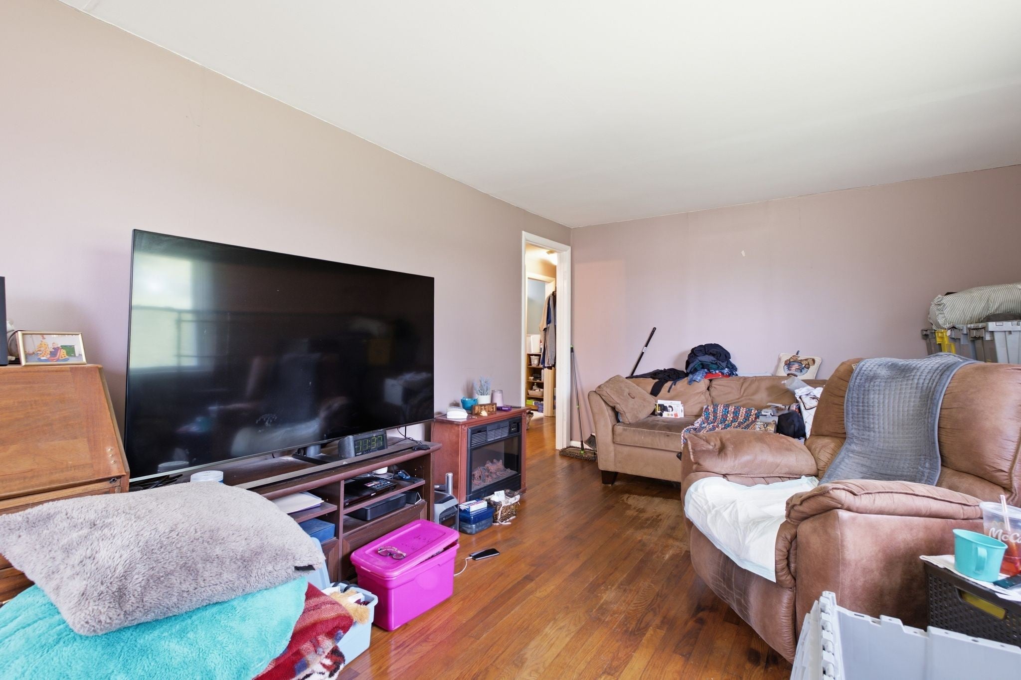 216 Walton Ferry Rd