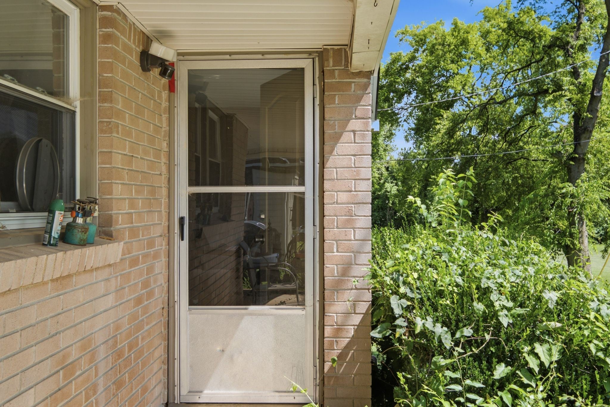 216 Walton Ferry Rd